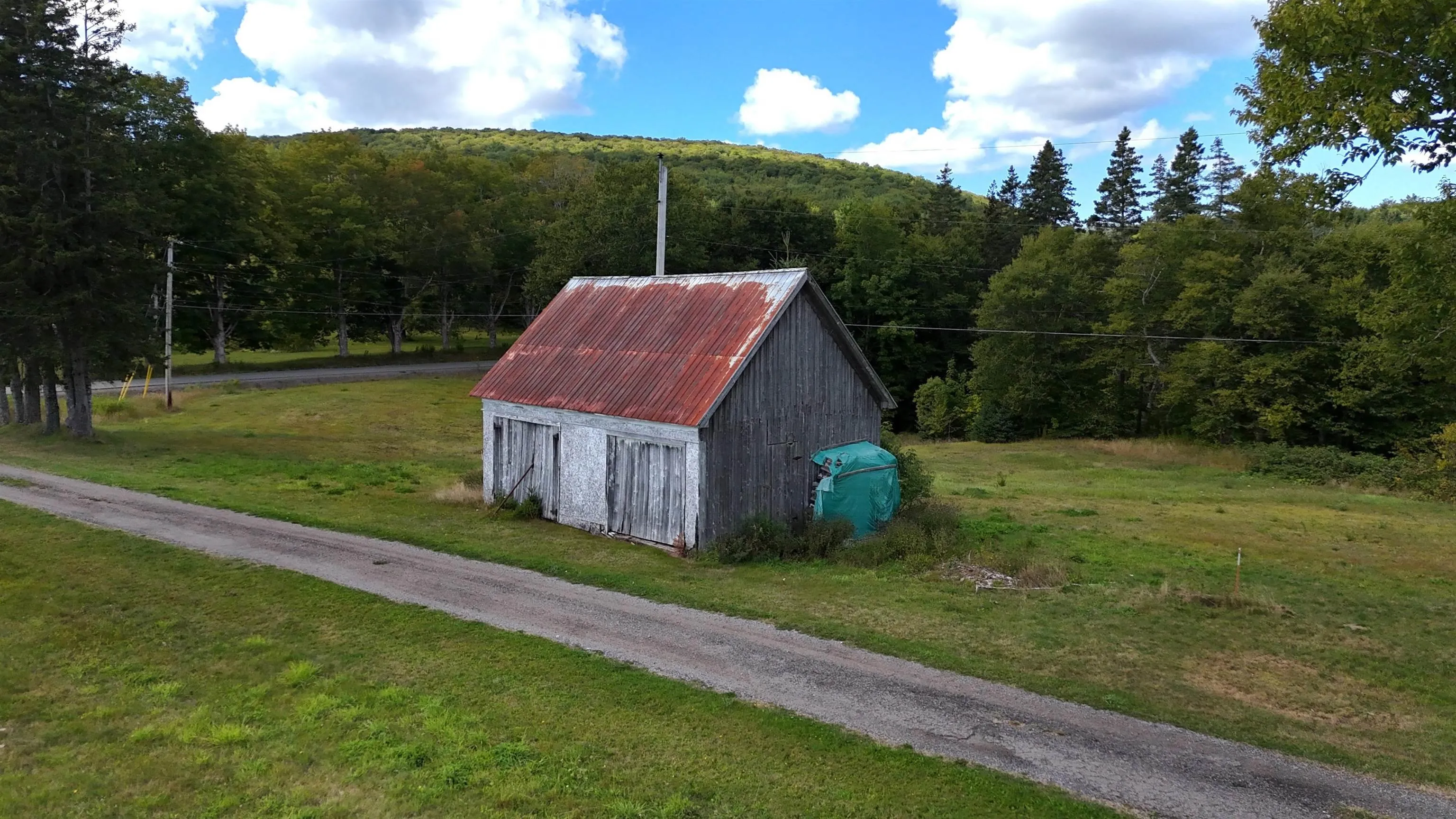 1047 West Side Middle River Road, Middle River, NS B0E 1E0, ,Commercial Sale,For Sale,West Side Middle River,202523632