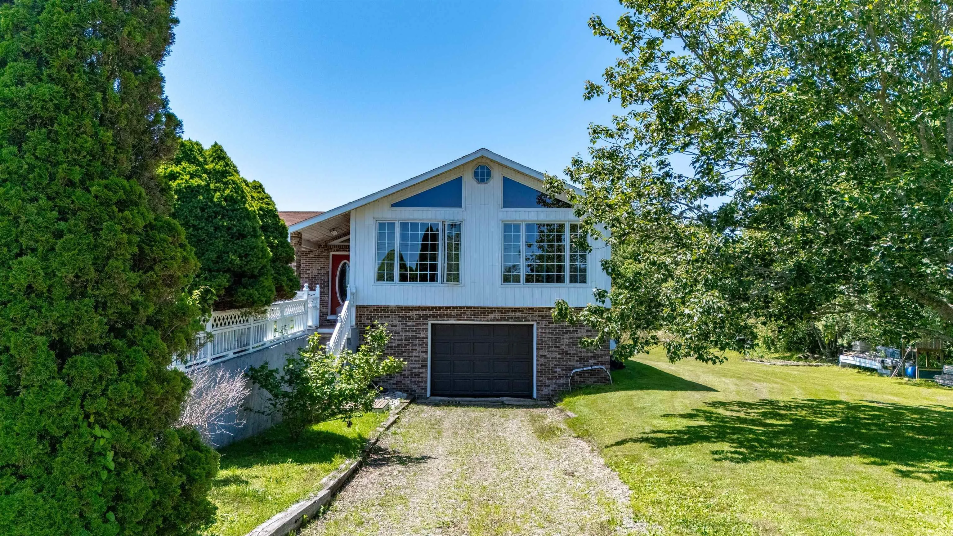 81 Chemin Des Cottreau Road, Wedgeport Ns B0w 3p0, 3 Bedrooms Bedrooms, ,2 BathroomsBathrooms,Residential,For Sale,Chemin Des Cottreau,202505877