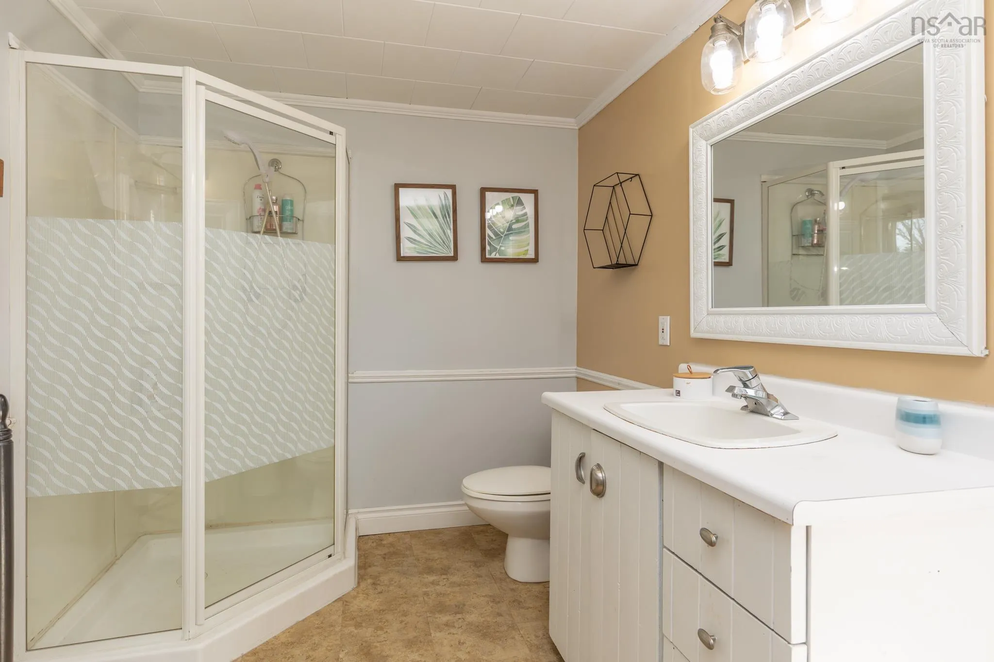 81 Chemin Des Cottreau Road, Wedgeport Ns B0w 3p0, 3 Bedrooms Bedrooms, ,2 BathroomsBathrooms,Residential,For Sale,Chemin Des Cottreau,202505877