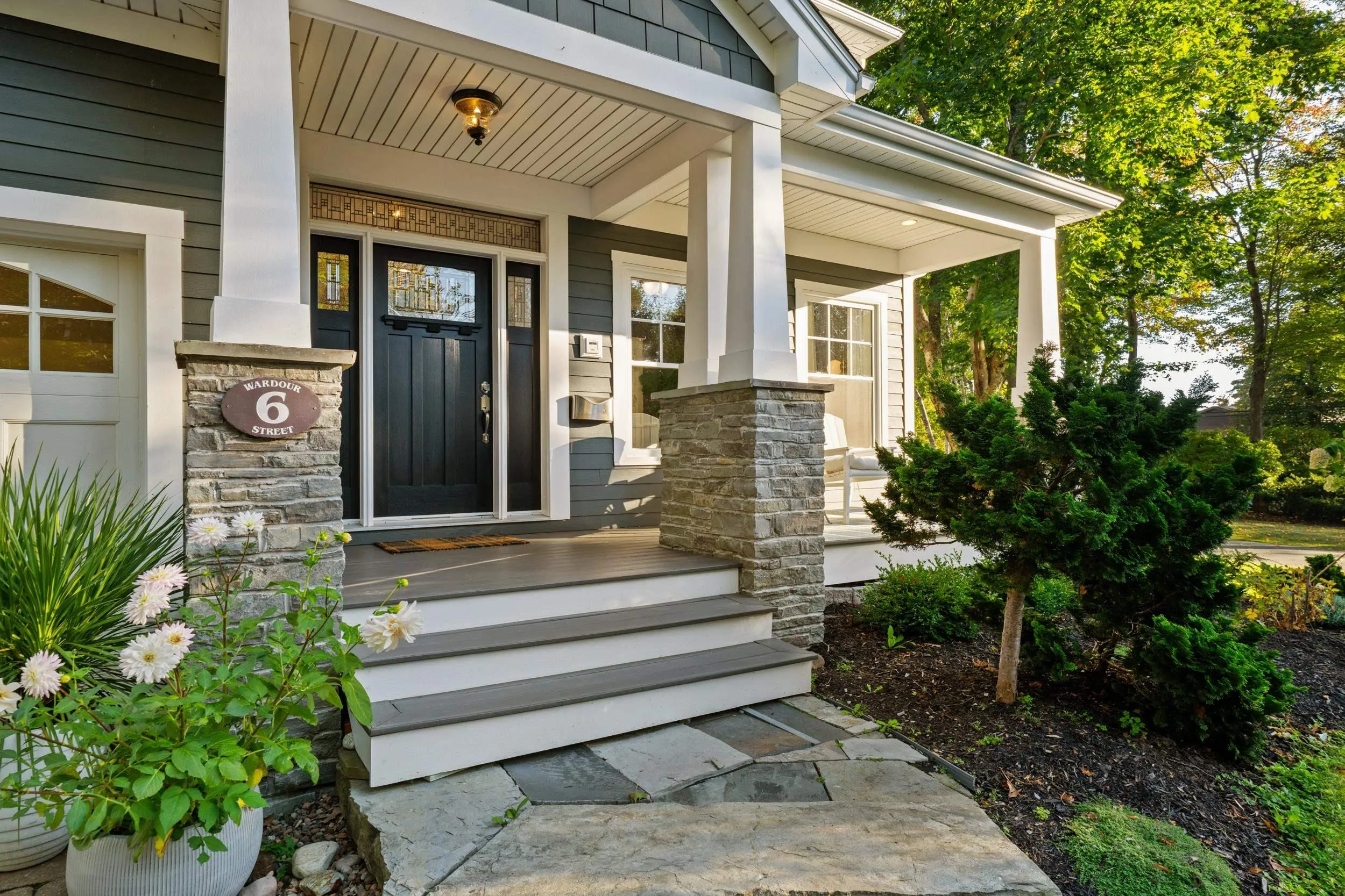6 Wardour Street, Bedford, NS B4A 2E4, 5 Bedrooms Bedrooms, ,5 BathroomsBathrooms,Residential,For Sale,Wardour,202525597