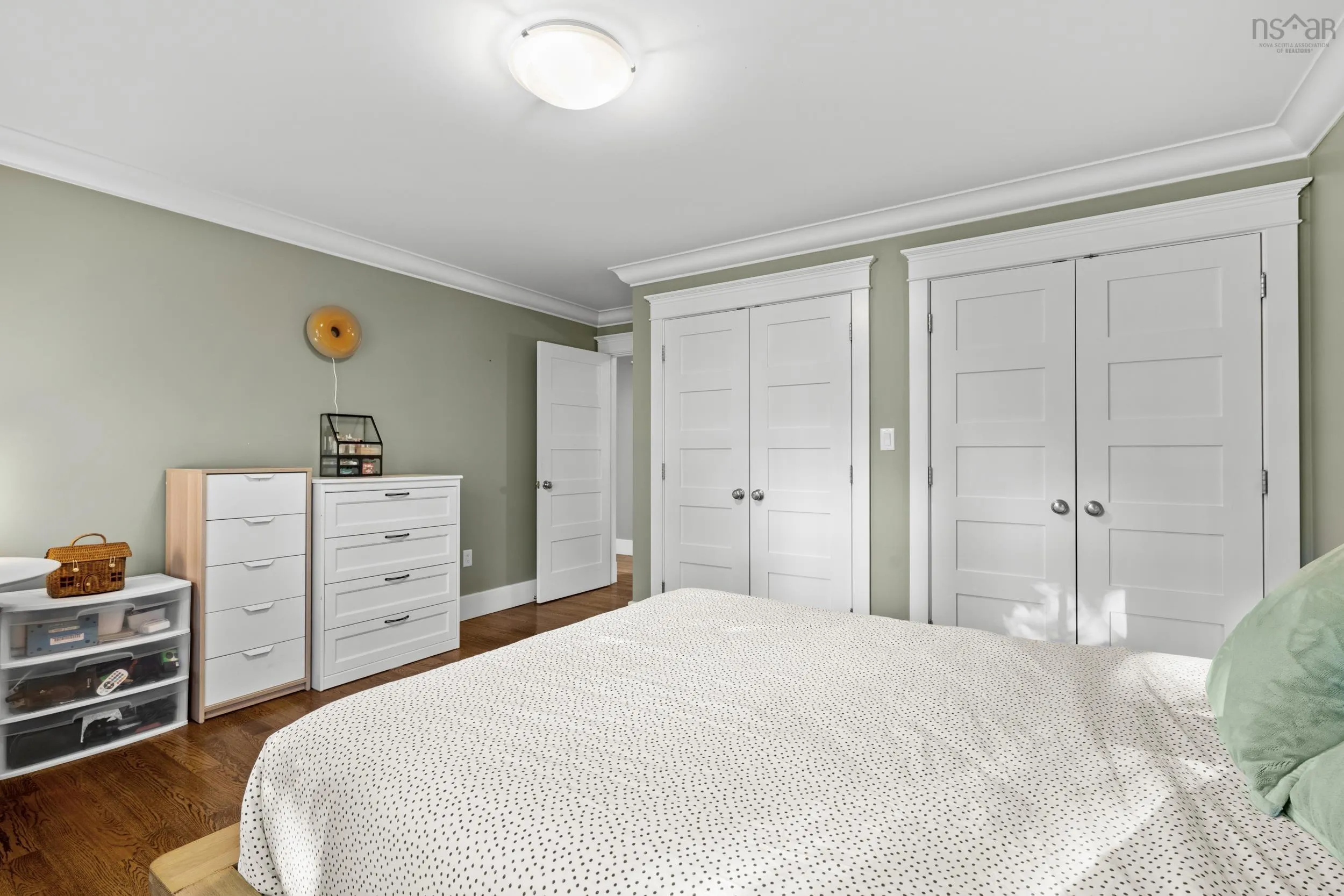 6 Wardour Street, Bedford, NS B4A 2E4, 5 Bedrooms Bedrooms, ,5 BathroomsBathrooms,Residential,For Sale,Wardour,202525597