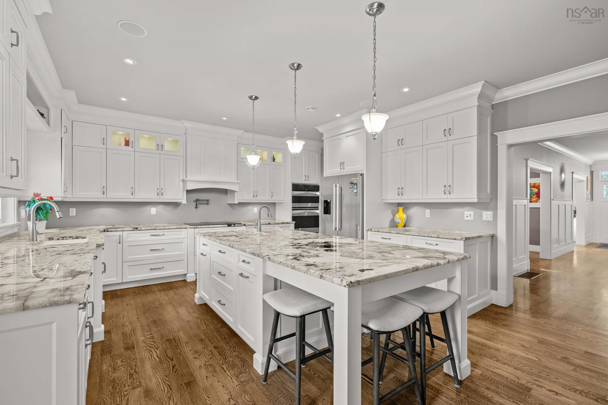 6 Wardour Street, Bedford, NS B4A 2E4, 5 Bedrooms Bedrooms, ,5 BathroomsBathrooms,Residential,For Sale,Wardour,202525597