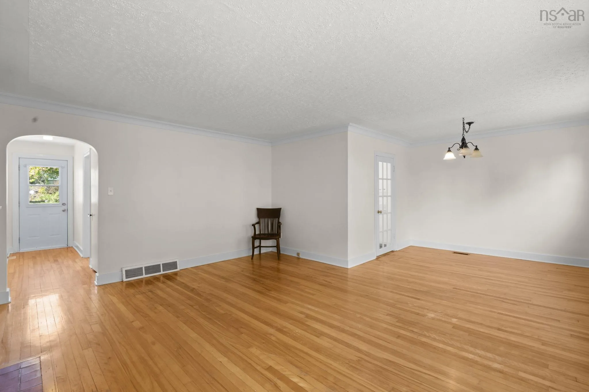 29 Chittick Avenue, Dartmouth, NS B3A 3J7, 4 Bedrooms Bedrooms, ,2 BathroomsBathrooms,Residential,For Sale,Chittick,202524756