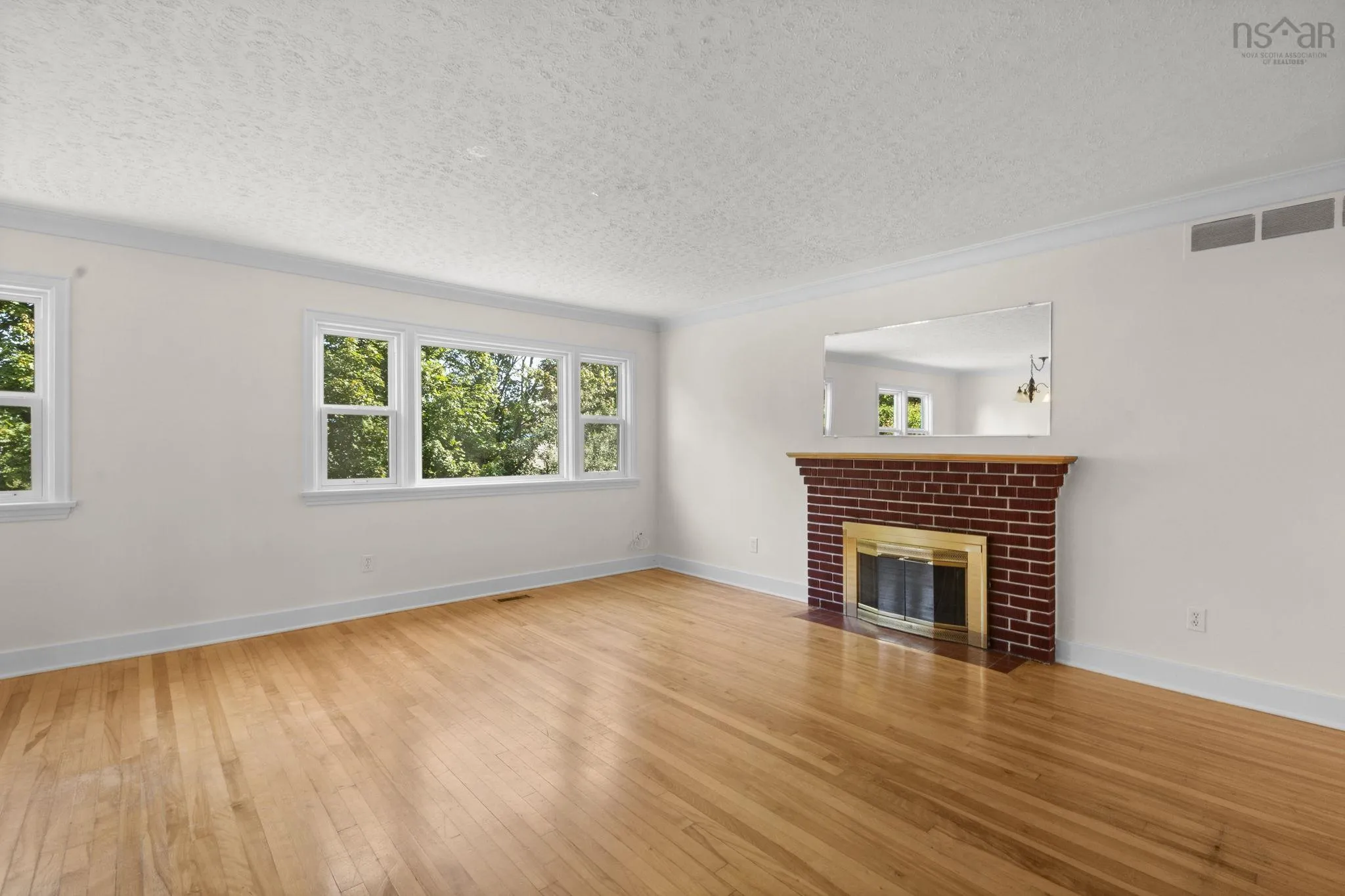 29 Chittick Avenue, Dartmouth, NS B3A 3J7, 4 Bedrooms Bedrooms, ,2 BathroomsBathrooms,Residential,For Sale,Chittick,202524756