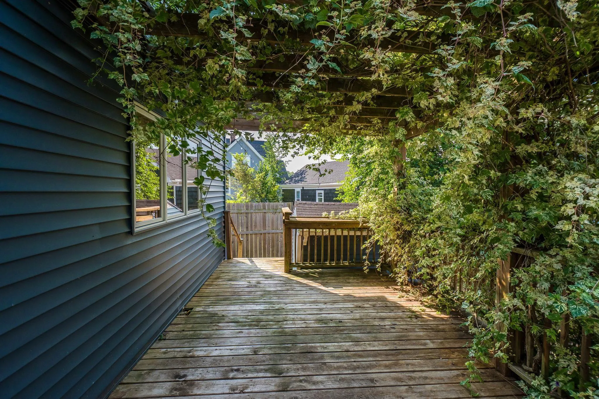 328 King Street, Windsor, NS B0N 2T0, 6 Bedrooms Bedrooms, ,2 BathroomsBathrooms,Residential,For Sale,King,202519183
