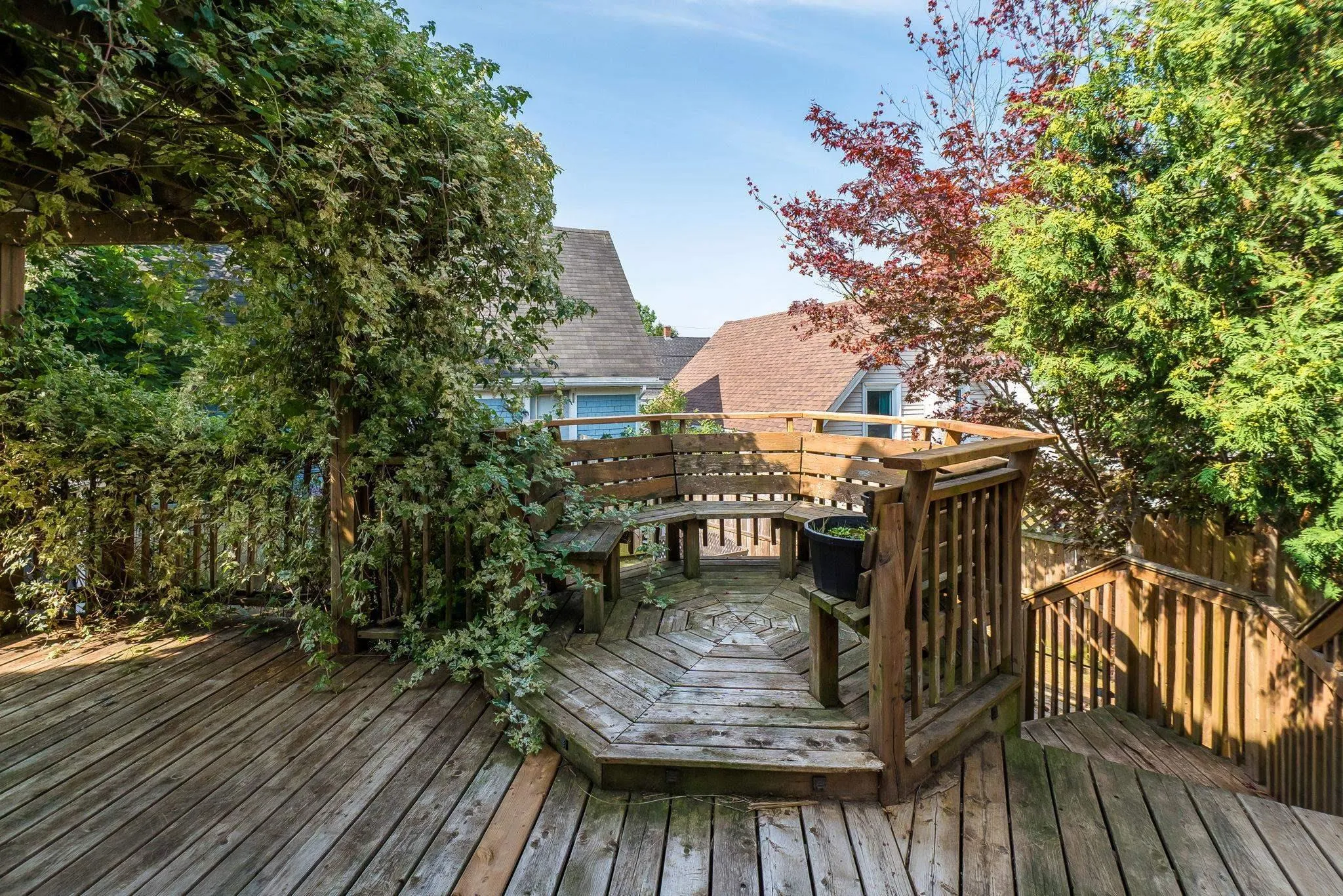 328 King Street, Windsor, NS B0N 2T0, 6 Bedrooms Bedrooms, ,2 BathroomsBathrooms,Residential,For Sale,King,202519183