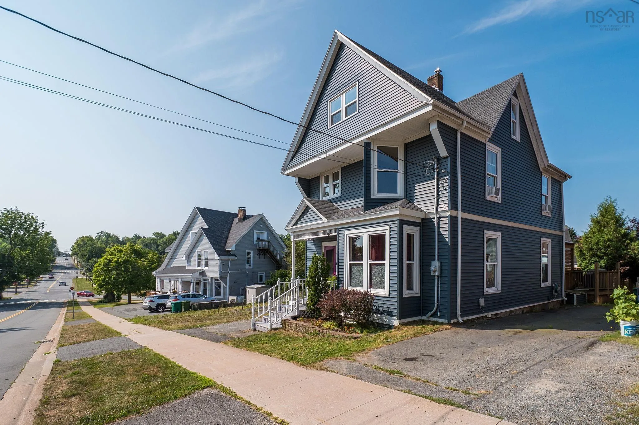 328 King Street, Windsor, NS B0N 2T0, 6 Bedrooms Bedrooms, ,2 BathroomsBathrooms,Residential,For Sale,King,202519183