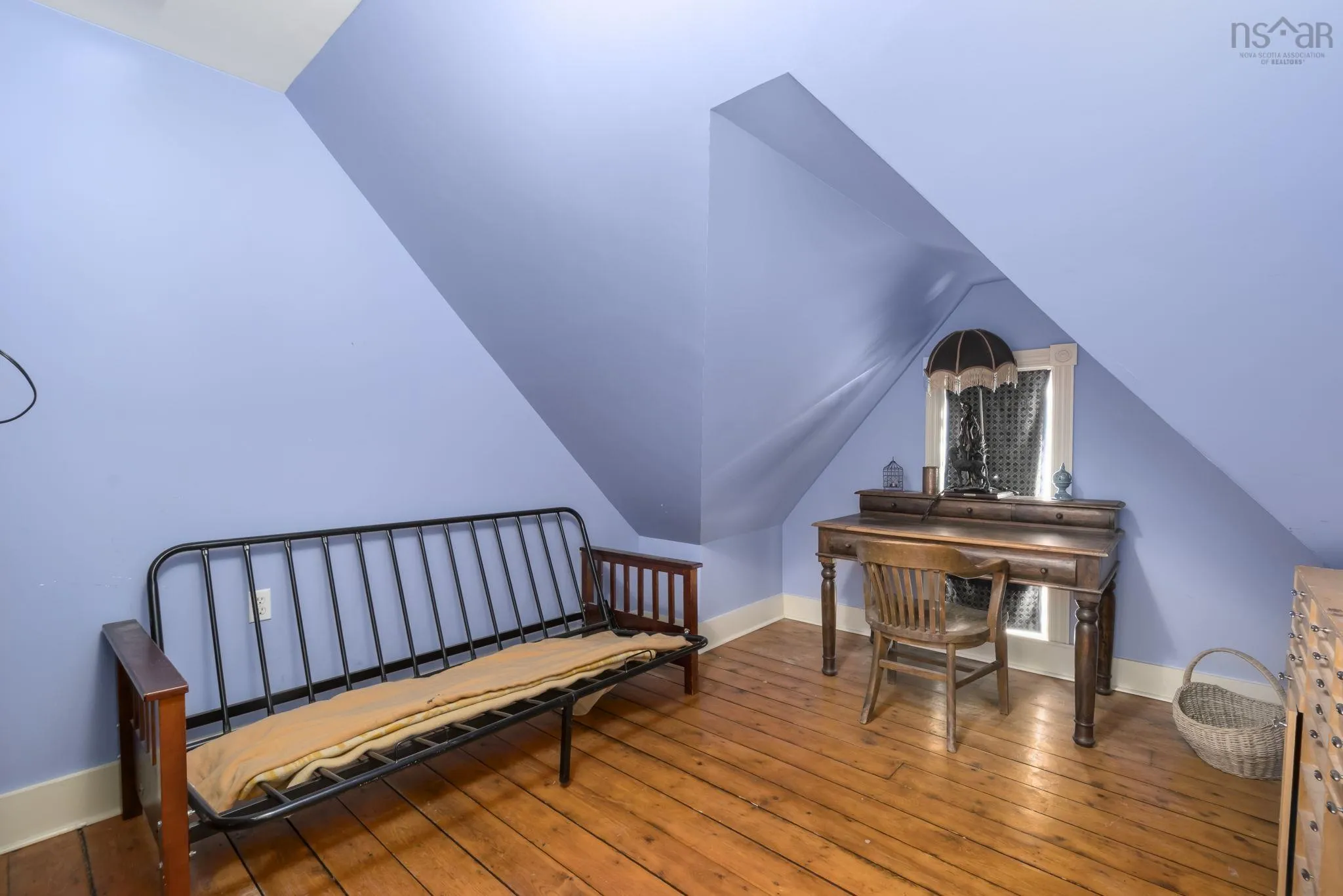 328 King Street, Windsor, NS B0N 2T0, 6 Bedrooms Bedrooms, ,2 BathroomsBathrooms,Residential,For Sale,King,202519183