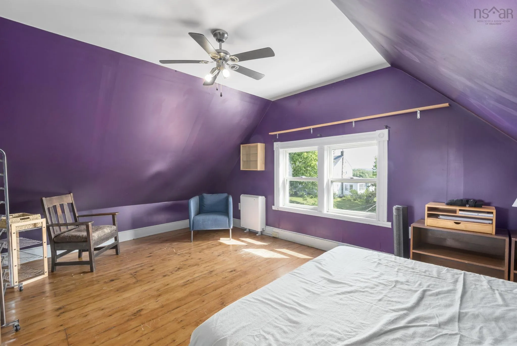 328 King Street, Windsor, NS B0N 2T0, 6 Bedrooms Bedrooms, ,2 BathroomsBathrooms,Residential,For Sale,King,202519183
