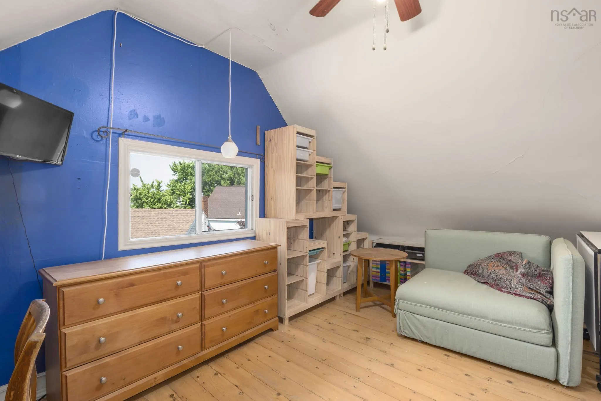 328 King Street, Windsor, NS B0N 2T0, 6 Bedrooms Bedrooms, ,2 BathroomsBathrooms,Residential,For Sale,King,202519183