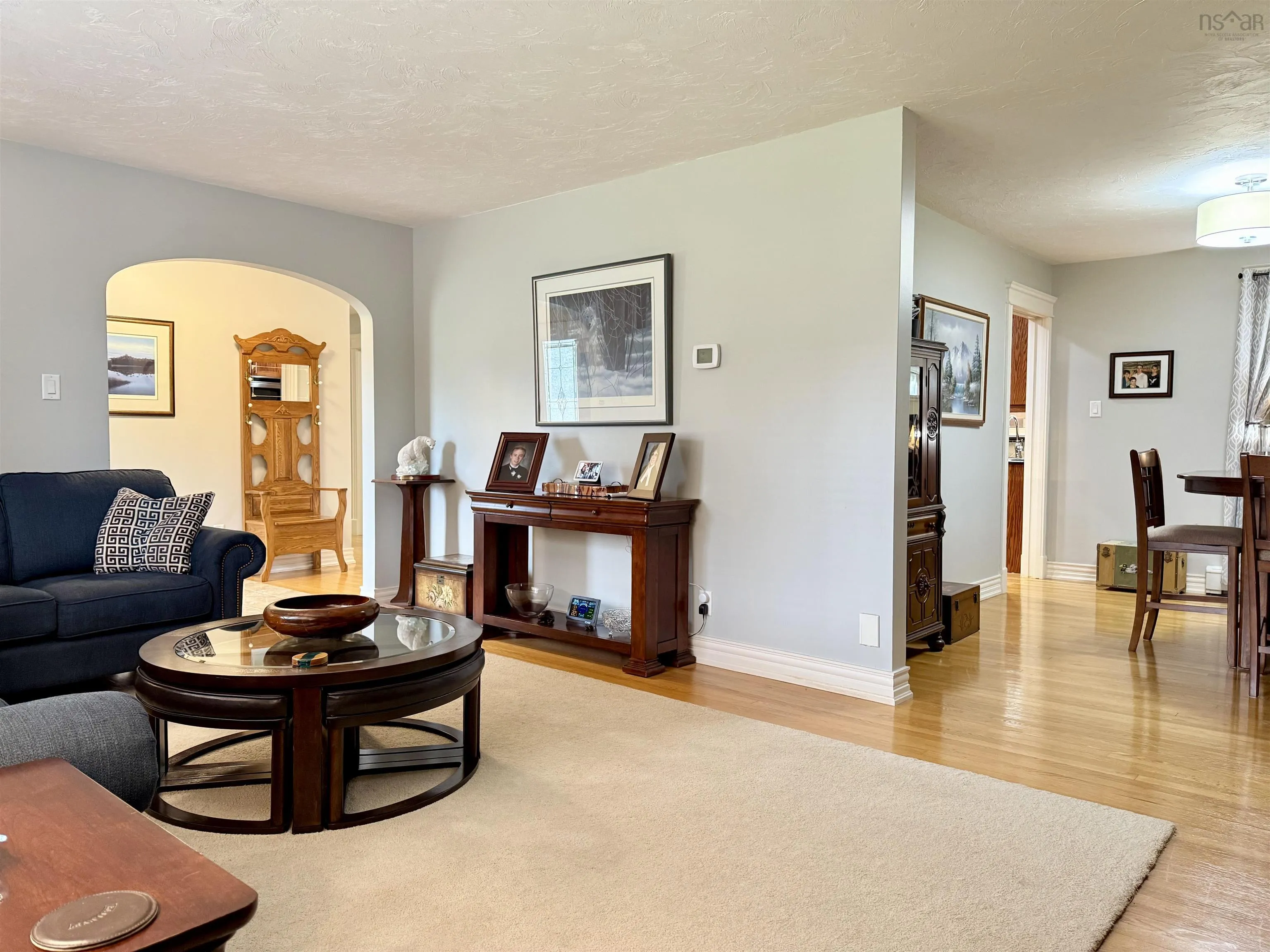 27 Regent Street, Amherst, NS B4H 3S8, 4 Bedrooms Bedrooms, ,2 BathroomsBathrooms,Residential,For Sale,Regent,202519435
