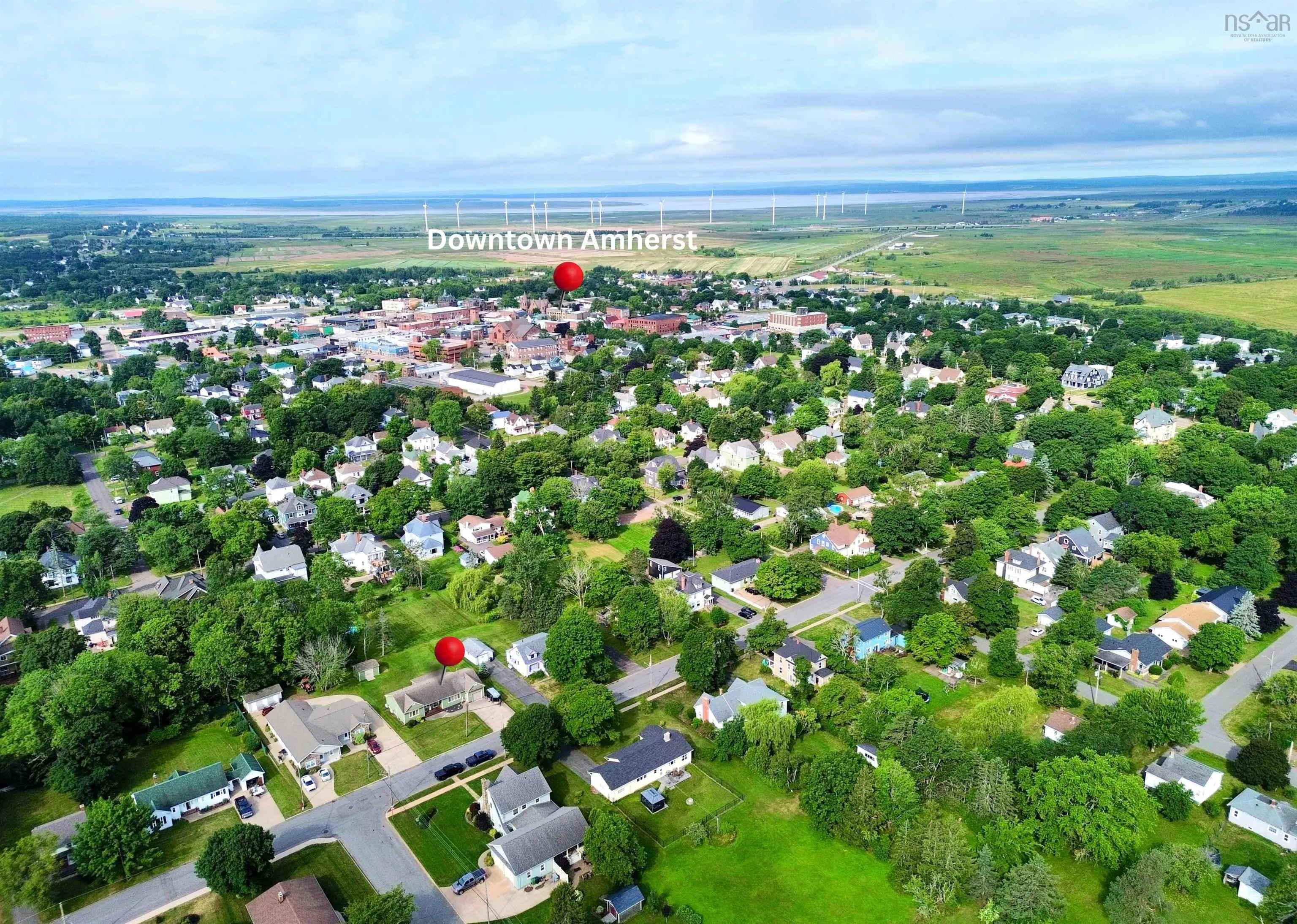 27 Regent Street, Amherst, NS B4H 3S8, 4 Bedrooms Bedrooms, ,2 BathroomsBathrooms,Residential,For Sale,Regent,202519435