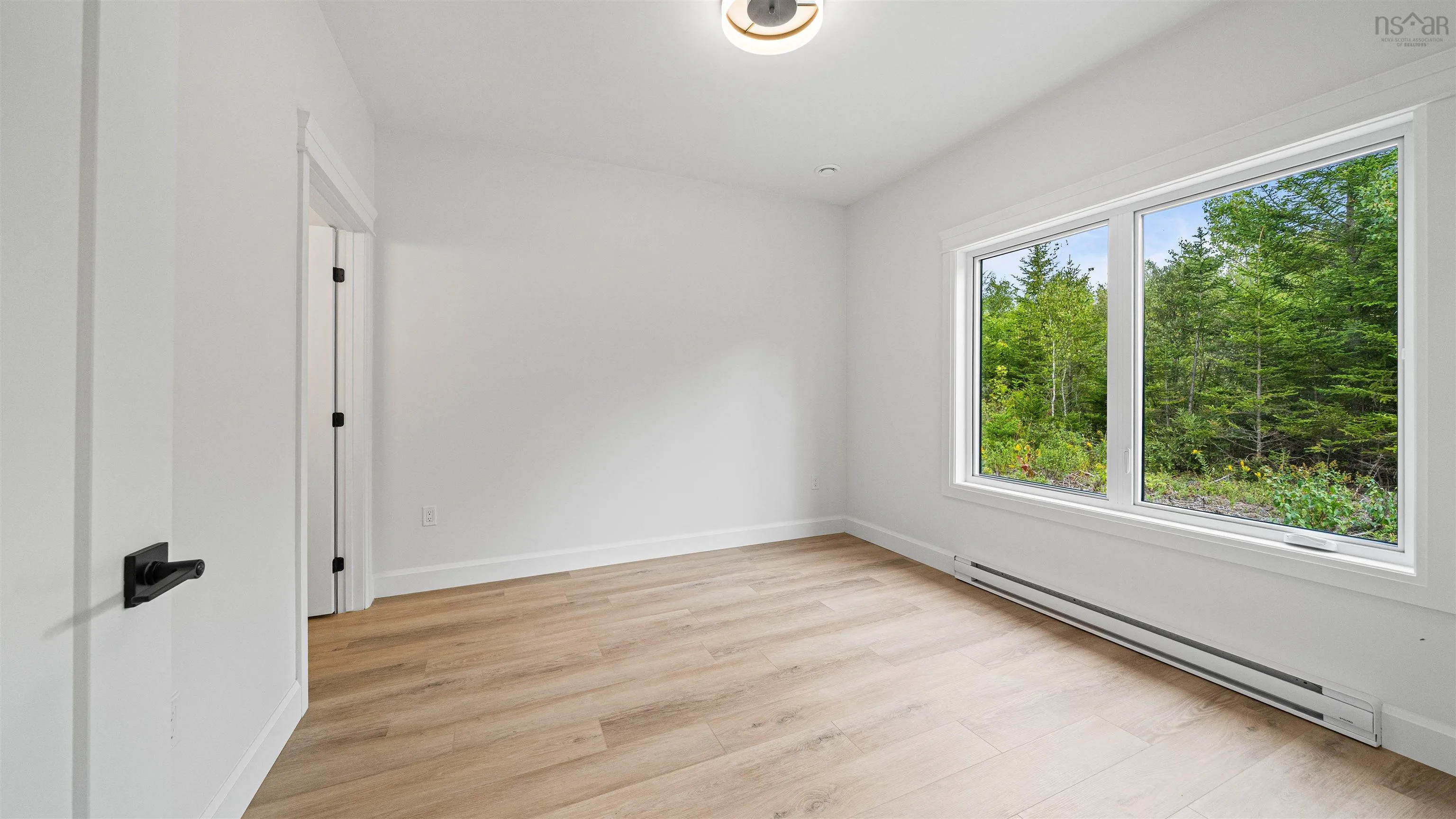 121 Grandview Terrace, East Uniacke, NS B0N 1Z0, 3 Bedrooms Bedrooms, ,2 BathroomsBathrooms,Residential,For Sale,Grandview,202523056