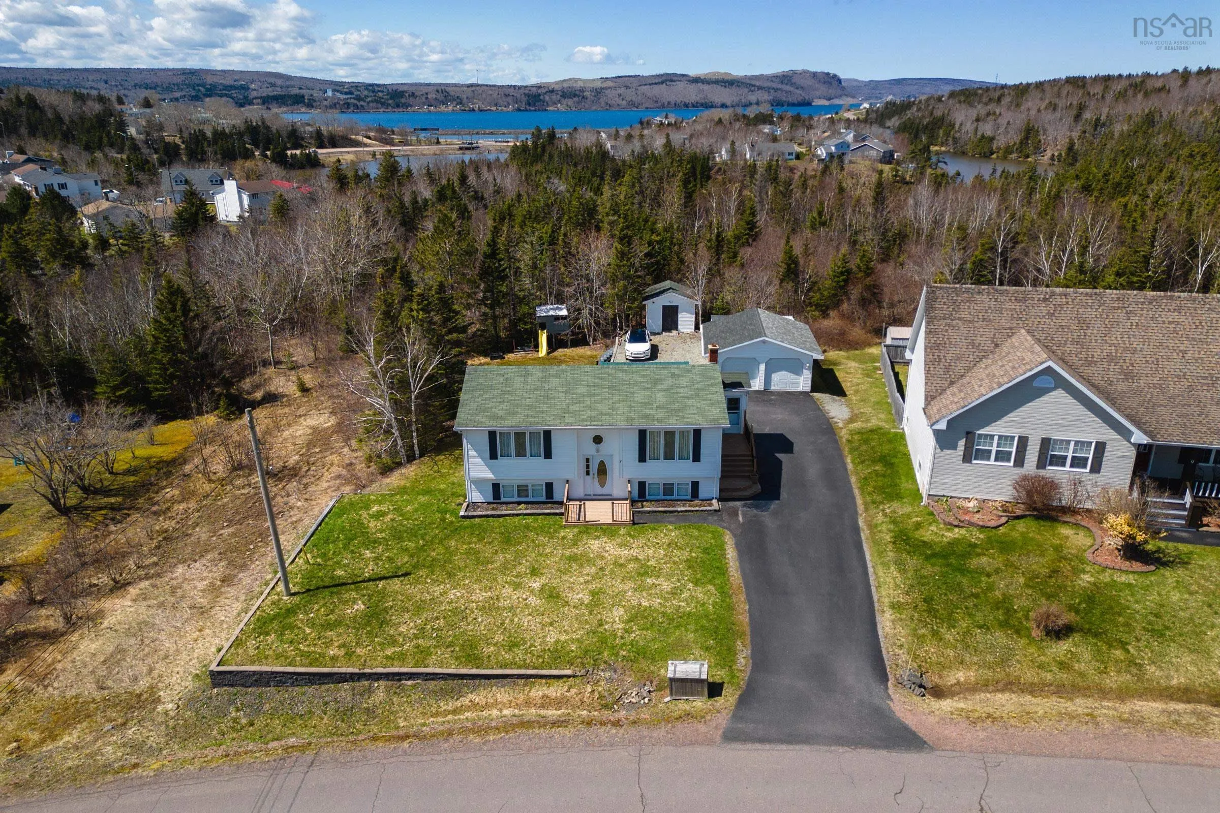 7 Pine Ridge Drive, Port Hawkesbury Ns B9a 2l3, 3 Bedrooms Bedrooms, ,2 BathroomsBathrooms,Residential,For Sale,Pine Ridge,202408284