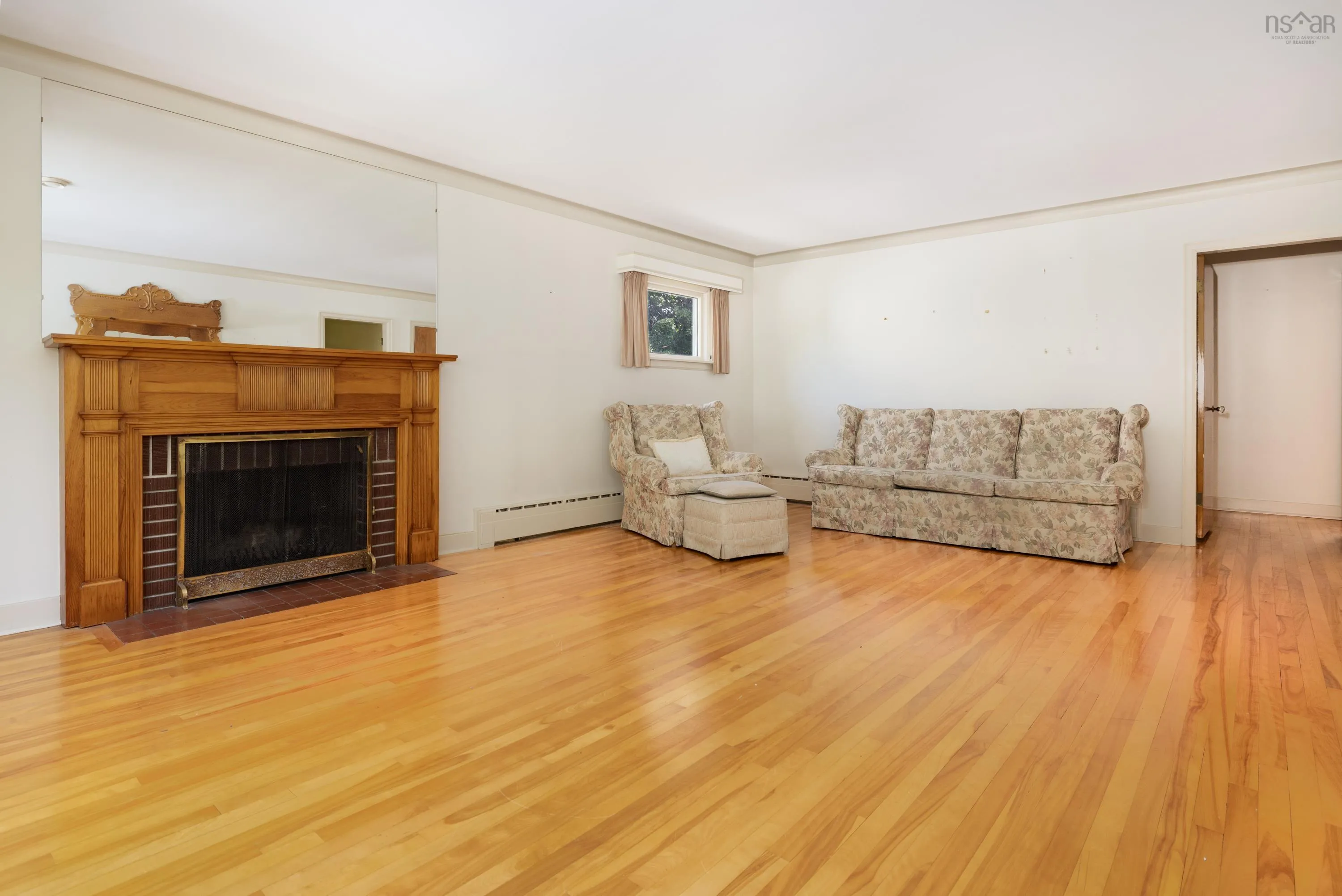 7132 Spruce Street, Halifax, NS B3L 2M5, 3 Bedrooms Bedrooms, ,2 BathroomsBathrooms,Residential,For Sale,Spruce,202517728
