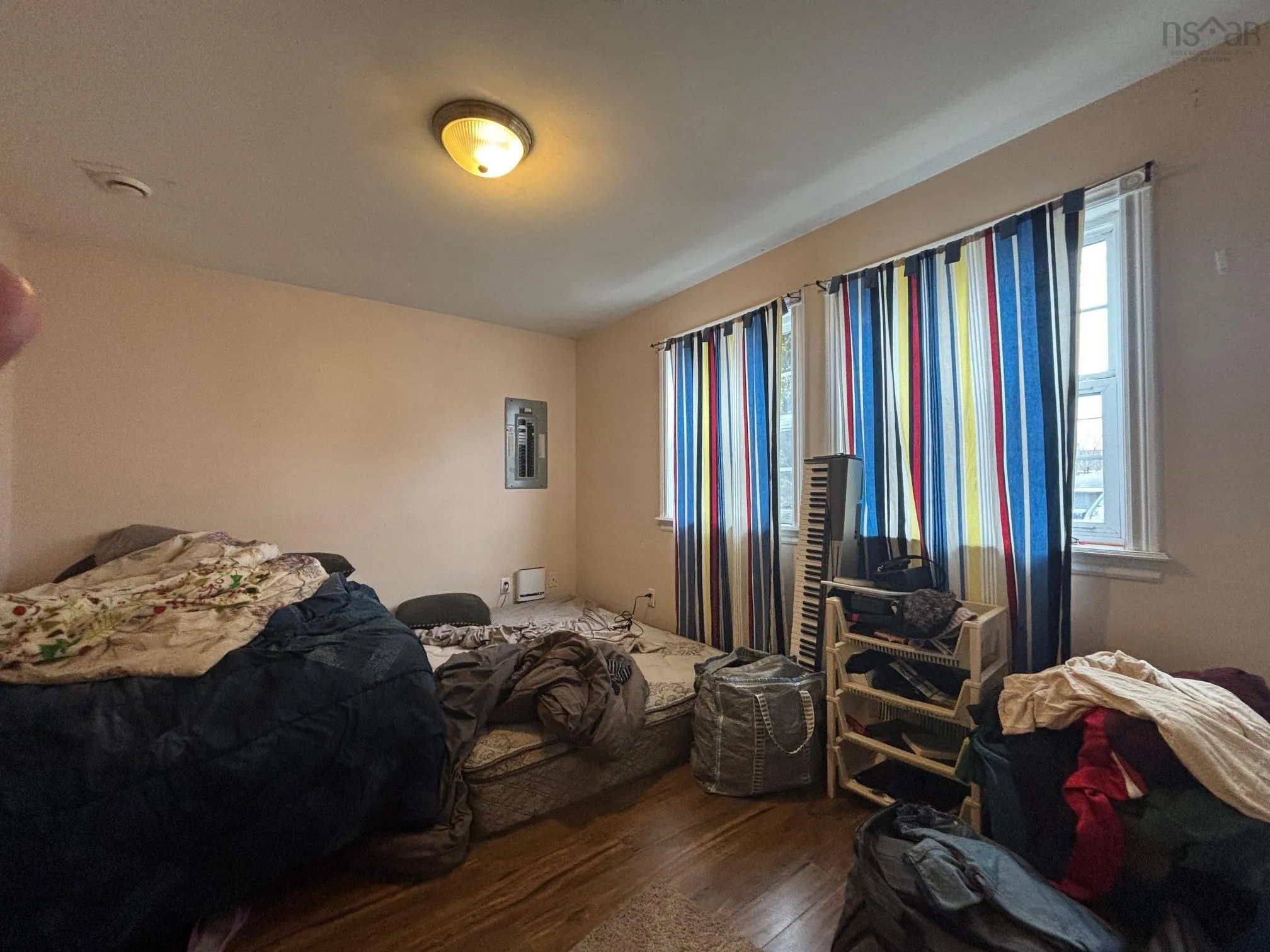 272/274 York Street, Glace Bay Ns B1a 2m3, 4 Bedrooms Bedrooms, ,Residential Income,For Sale,York,202505687