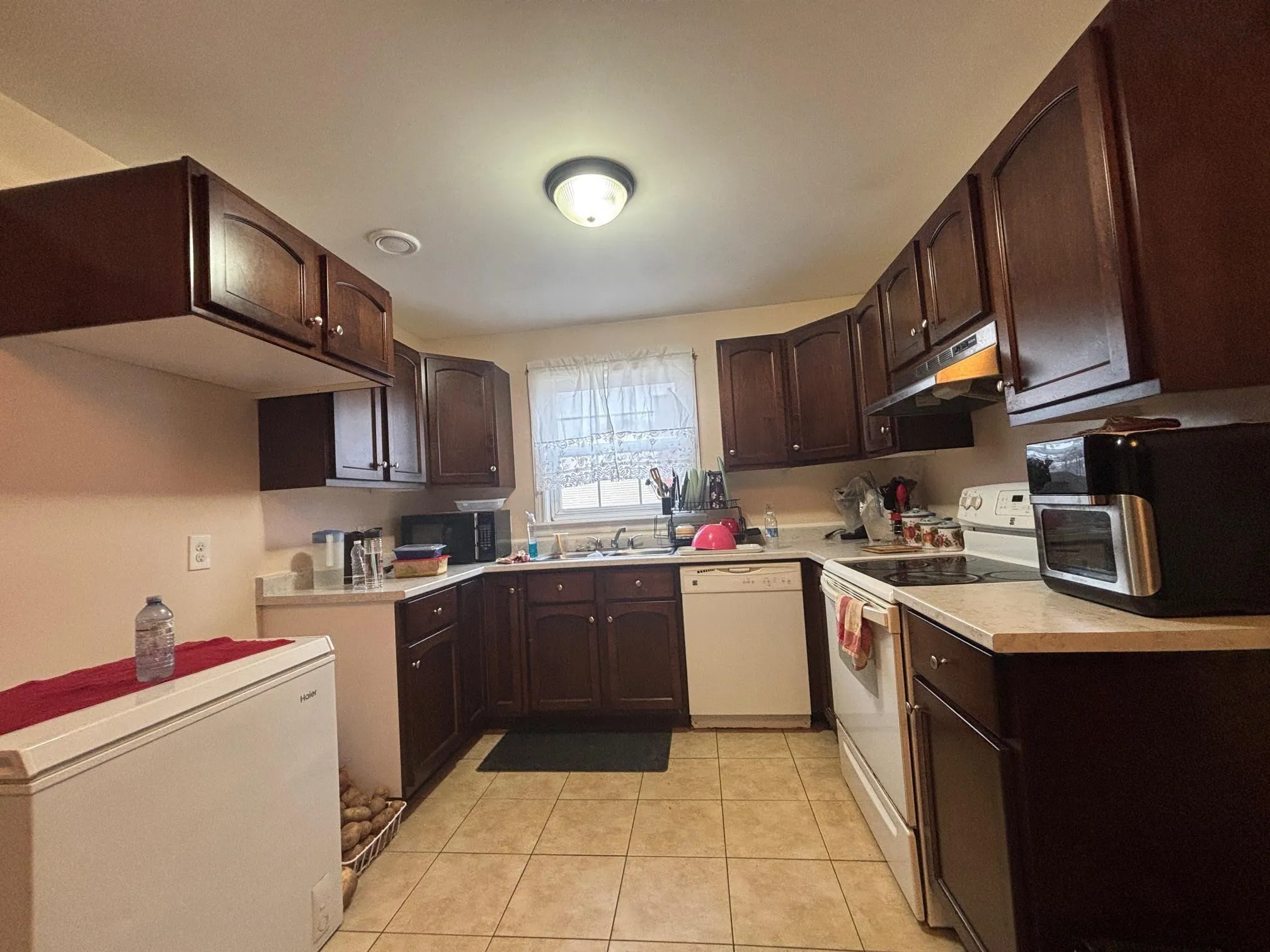 272/274 York Street, Glace Bay Ns B1a 2m3, 4 Bedrooms Bedrooms, ,Residential Income,For Sale,York,202505687