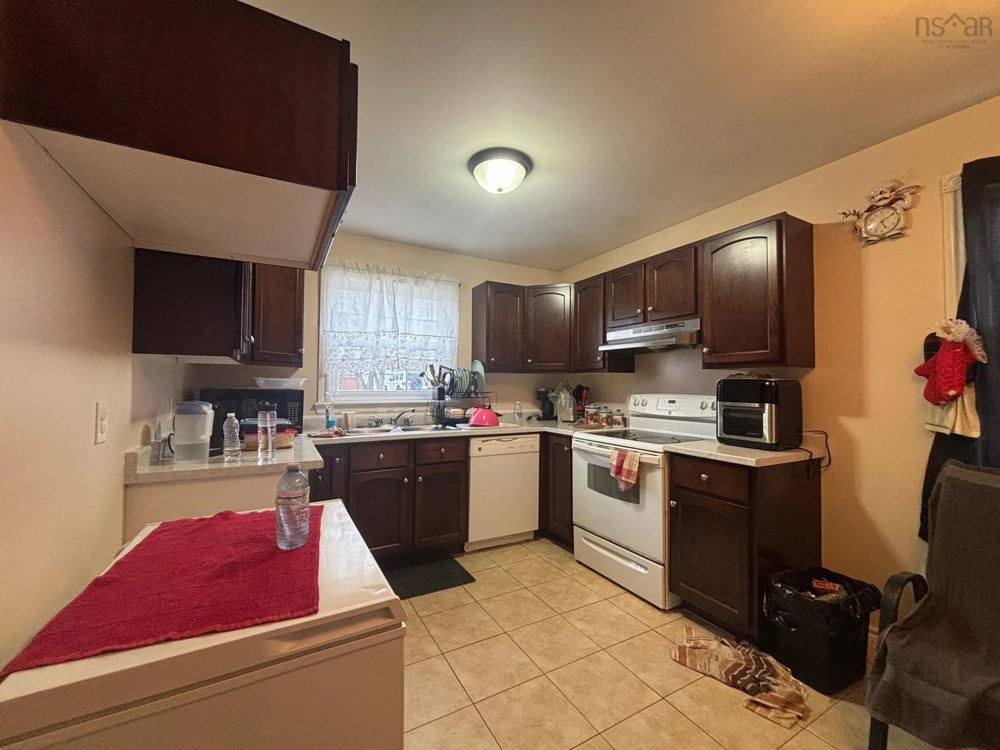 272/274 York Street, Glace Bay Ns B1a 2m3, 4 Bedrooms Bedrooms, ,Residential Income,For Sale,York,202505687