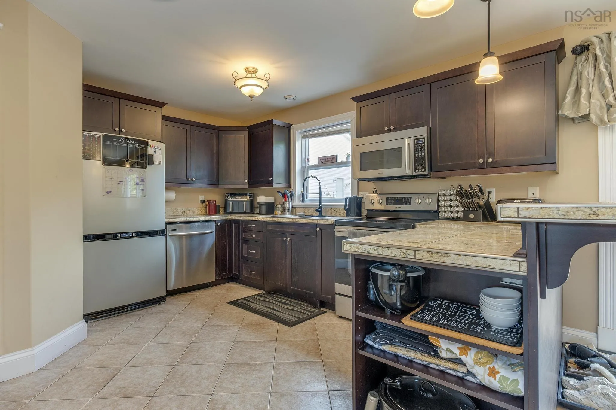 128 Trinity Lane, Beaver Bank, NS B4G 1C2, 3 Bedrooms Bedrooms, ,3 BathroomsBathrooms,Residential,For Sale,Trinity,202521103