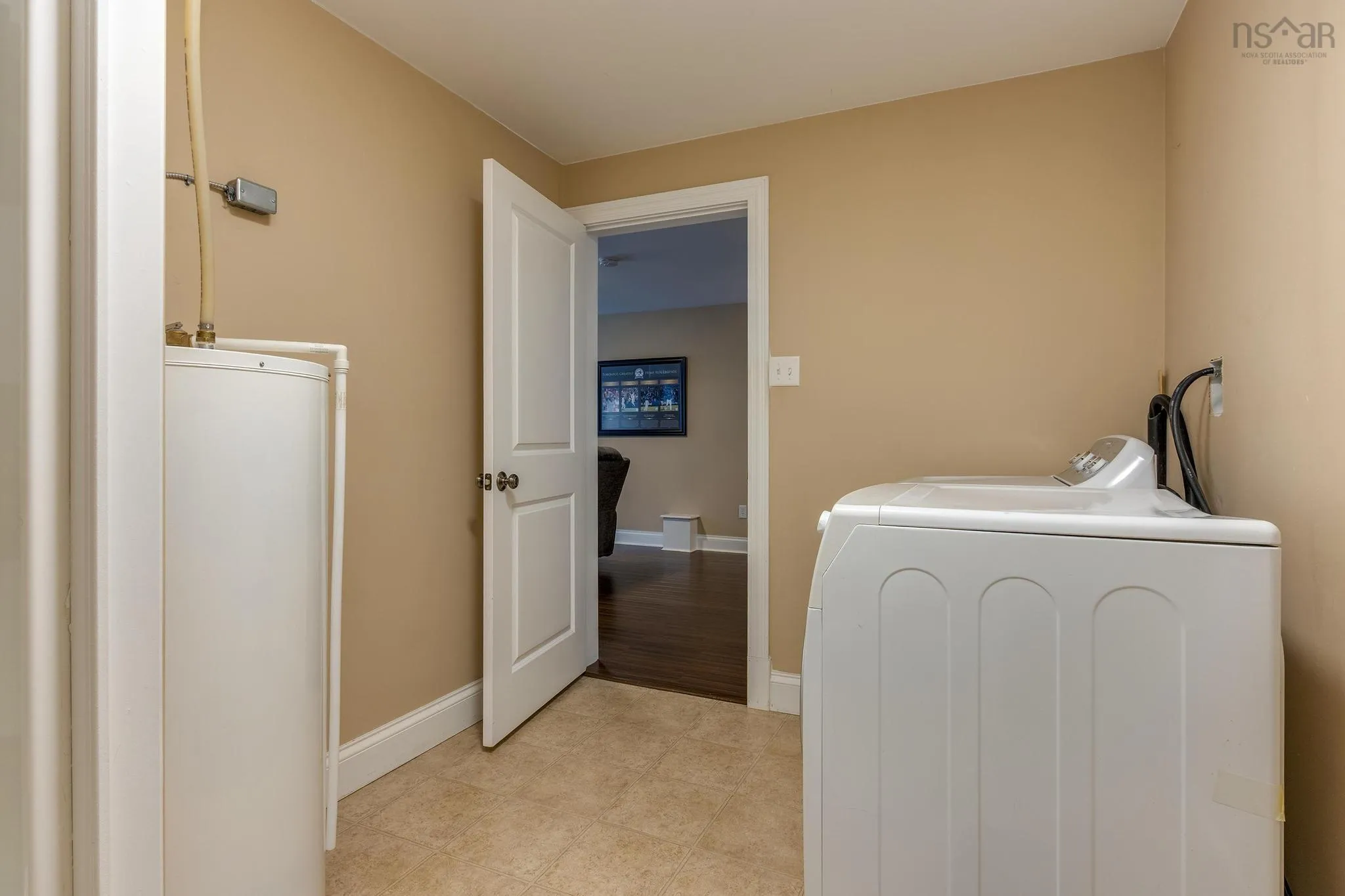 128 Trinity Lane, Beaver Bank, NS B4G 1C2, 3 Bedrooms Bedrooms, ,3 BathroomsBathrooms,Residential,For Sale,Trinity,202521103