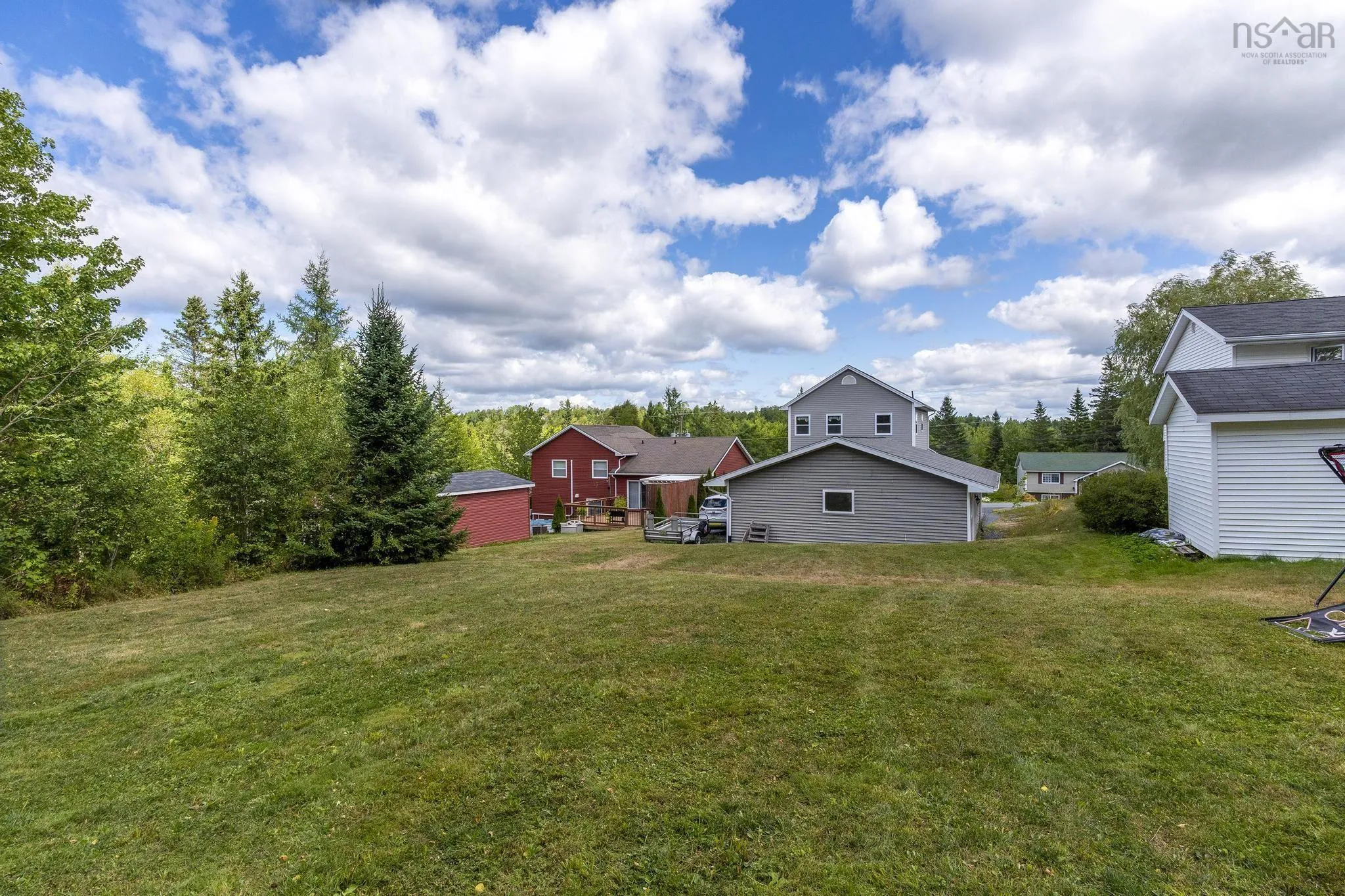 128 Trinity Lane, Beaver Bank, NS B4G 1C2, 3 Bedrooms Bedrooms, ,3 BathroomsBathrooms,Residential,For Sale,Trinity,202521103