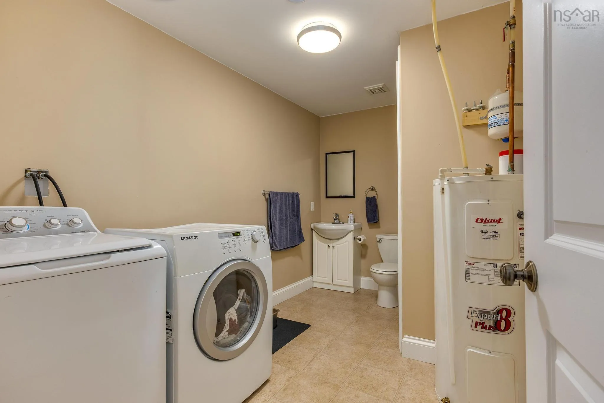 128 Trinity Lane, Beaver Bank, NS B4G 1C2, 3 Bedrooms Bedrooms, ,3 BathroomsBathrooms,Residential,For Sale,Trinity,202521103