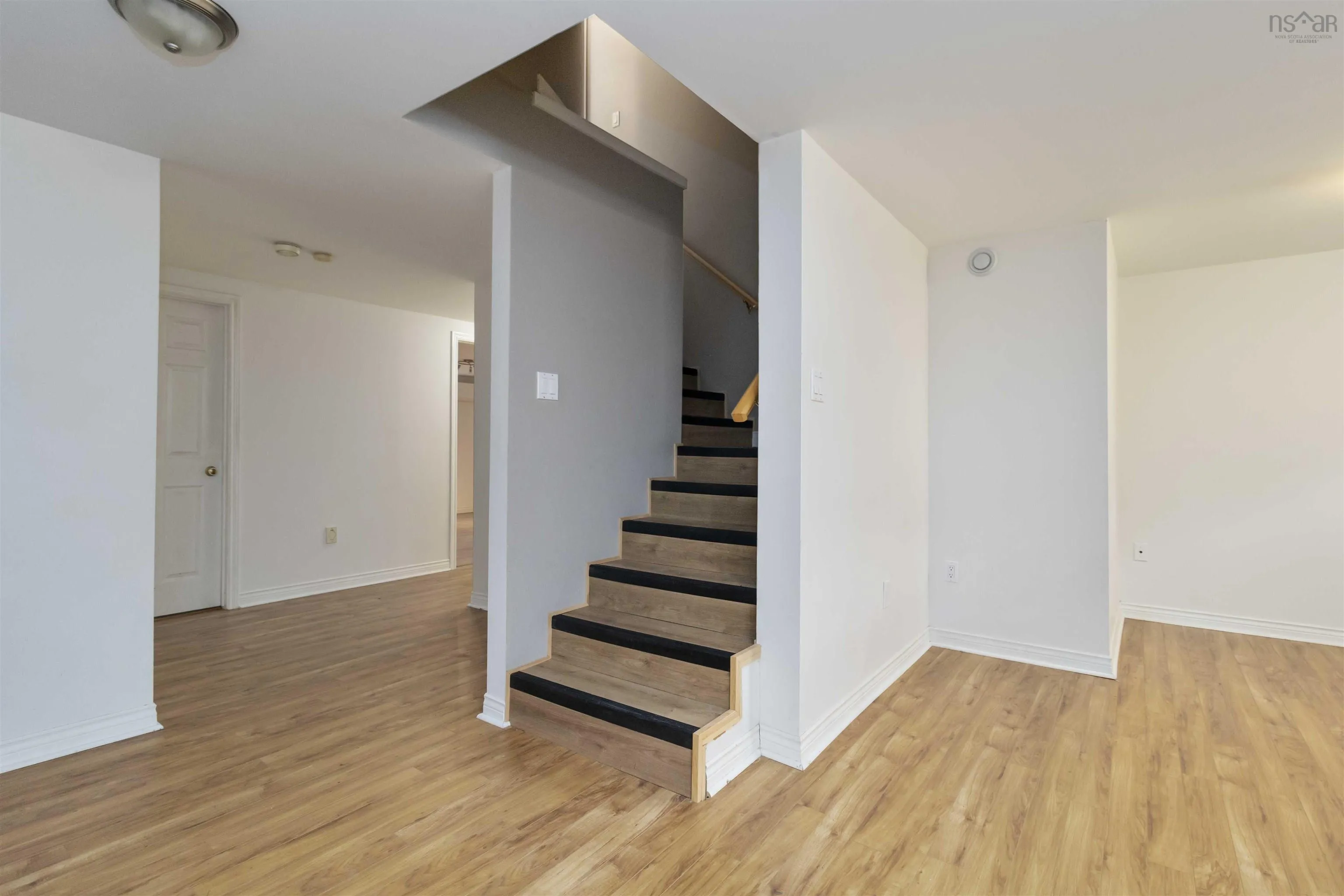 194 Radcliffe Drive, Clayton Park, NS B3S 1E3, 5 Bedrooms Bedrooms, ,4 BathroomsBathrooms,Residential,For Sale,Radcliffe,202518830