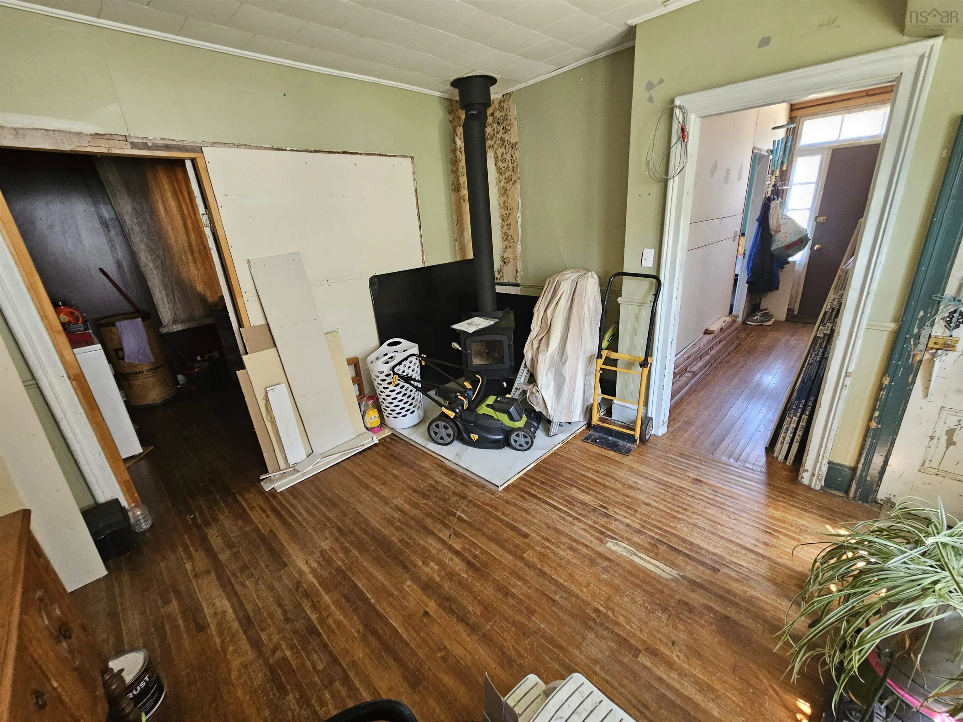 40 Duke Street, Oxford, NS B0M 1P0, 4 Bedrooms Bedrooms, ,2 BathroomsBathrooms,Residential,For Sale,Duke,202520914