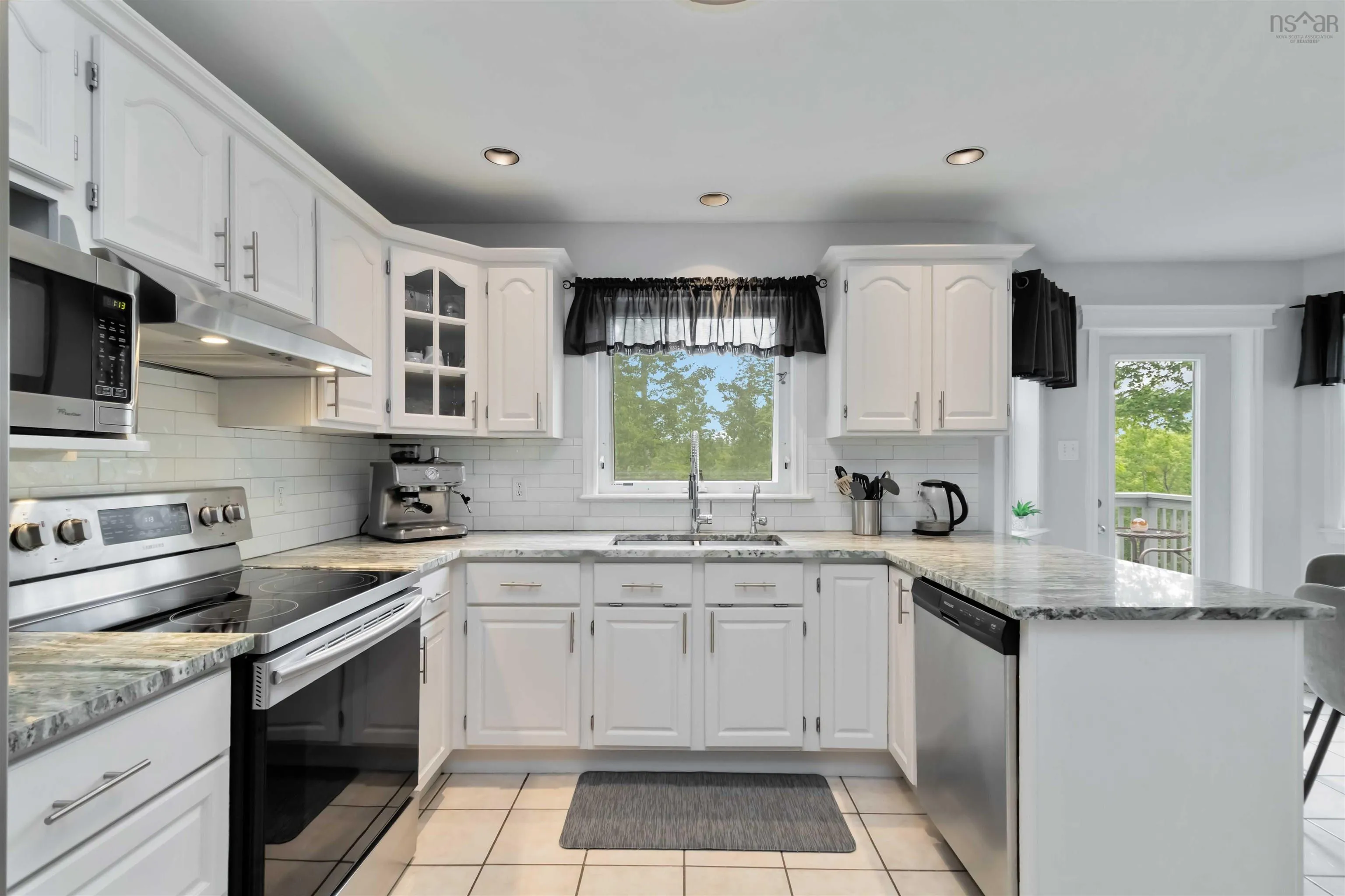 30 Pepperbush Court, Middle Sackville, NS B4E 3J9, 3 Bedrooms Bedrooms, ,3 BathroomsBathrooms,Residential,For Sale,Pepperbush,202518303