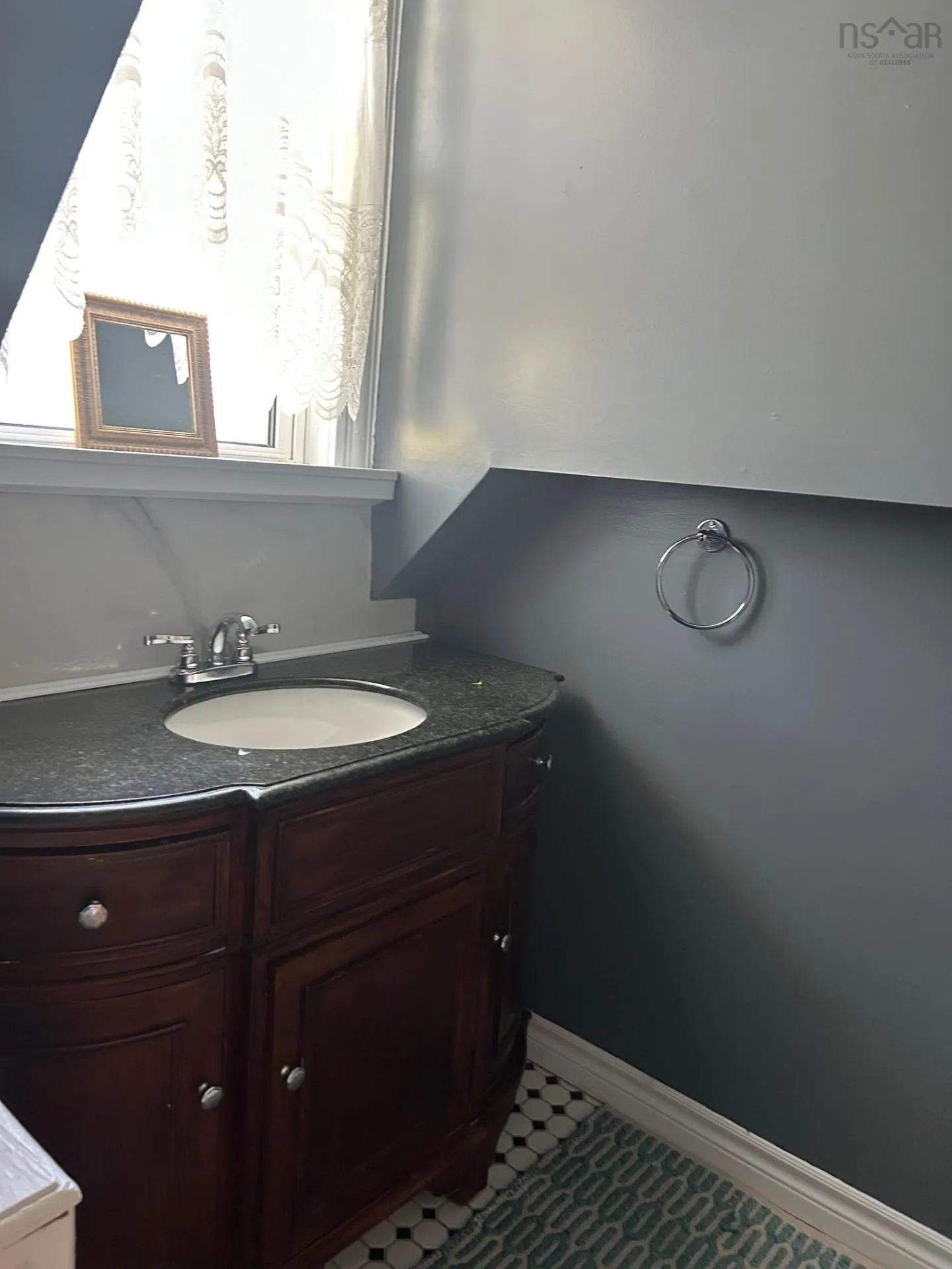 12 Beech Street, North Sydney, NS B2A 1H3, 3 Bedrooms Bedrooms, ,2 BathroomsBathrooms,Residential,For Sale,Beech,202512532
