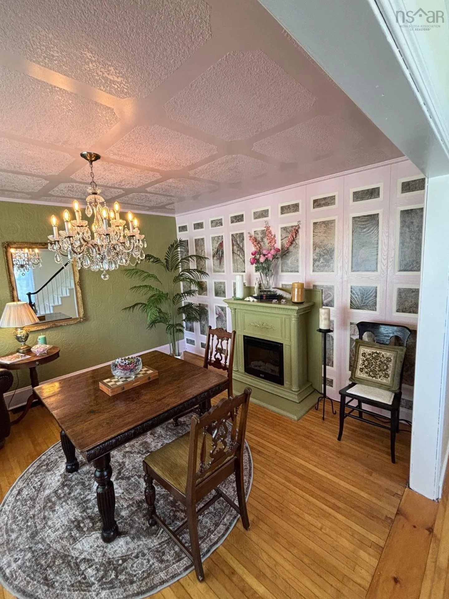 12 Beech Street, North Sydney, NS B2A 1H3, 3 Bedrooms Bedrooms, ,2 BathroomsBathrooms,Residential,For Sale,Beech,202512532