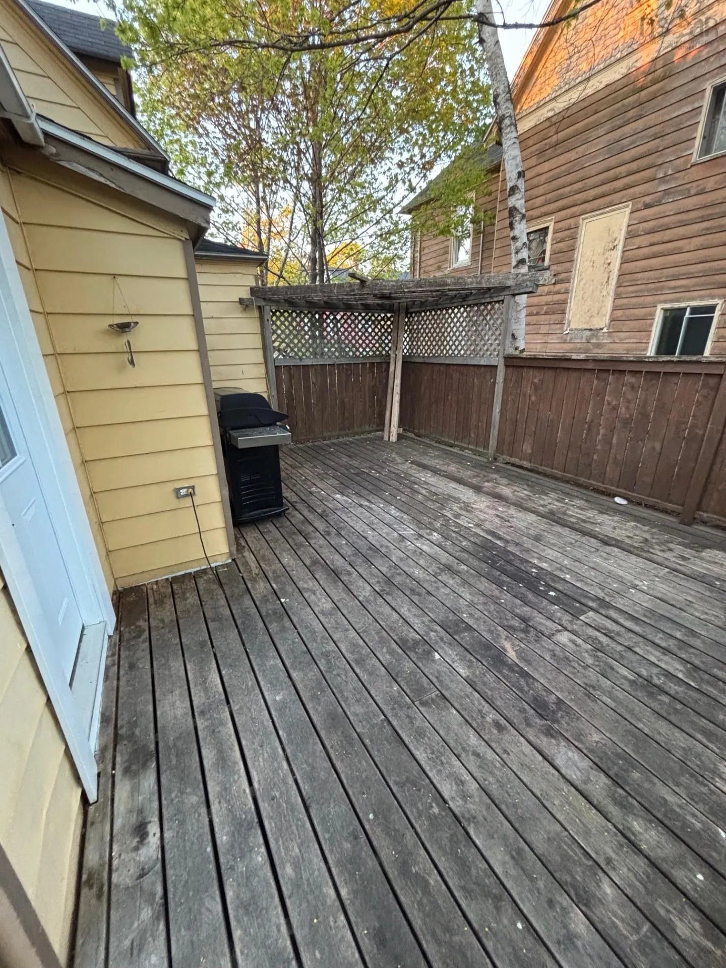 12 Beech Street, North Sydney, NS B2A 1H3, 3 Bedrooms Bedrooms, ,2 BathroomsBathrooms,Residential,For Sale,Beech,202512532