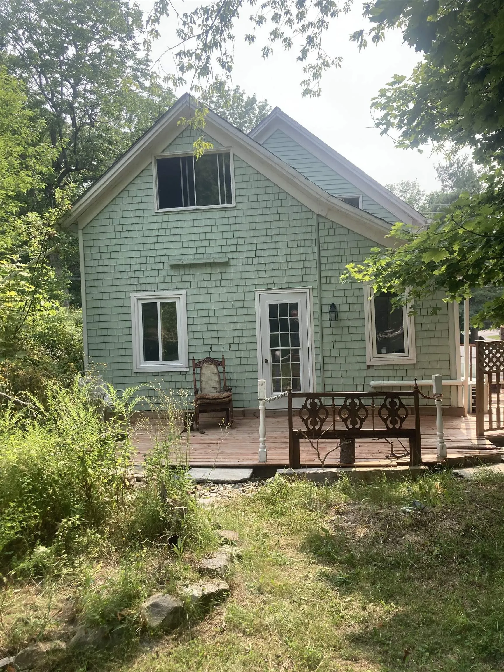 103 School Street, Liverpool, NS B0T 1K0, 5 Bedrooms Bedrooms, ,2 BathroomsBathrooms,Residential,For Sale,School,202519839