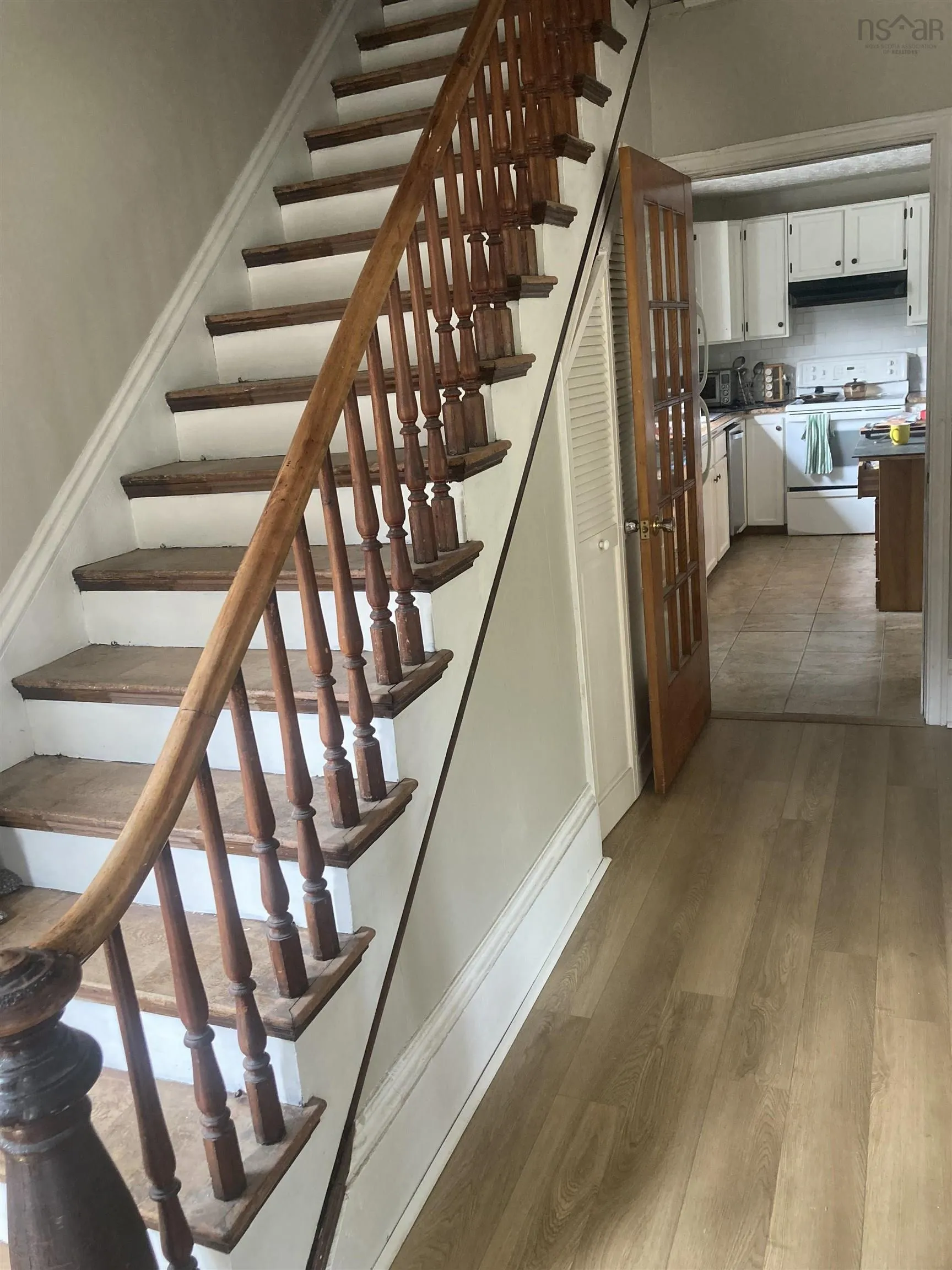 103 School Street, Liverpool, NS B0T 1K0, 5 Bedrooms Bedrooms, ,2 BathroomsBathrooms,Residential,For Sale,School,202519839