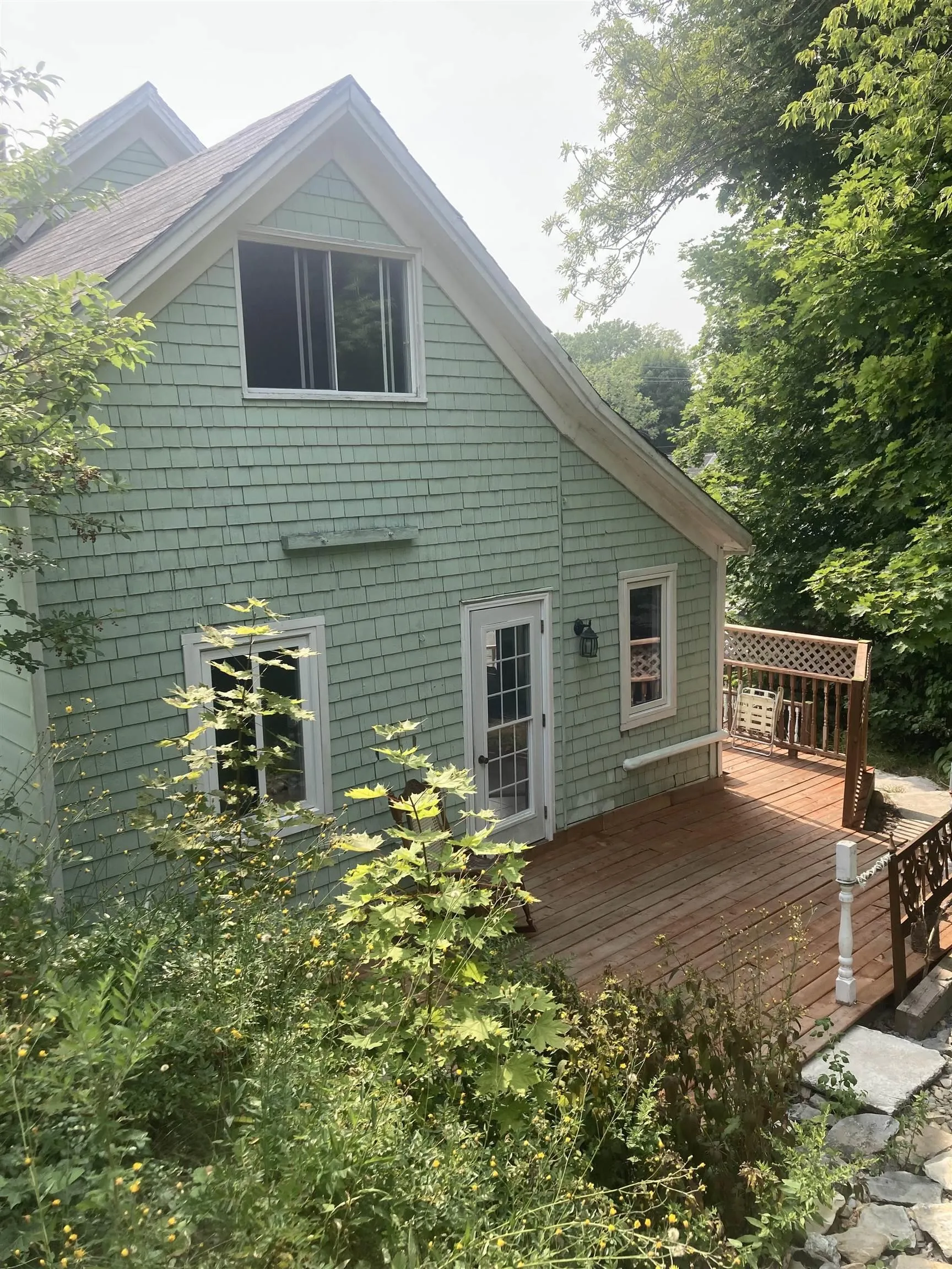 103 School Street, Liverpool, NS B0T 1K0, 5 Bedrooms Bedrooms, ,2 BathroomsBathrooms,Residential,For Sale,School,202519839