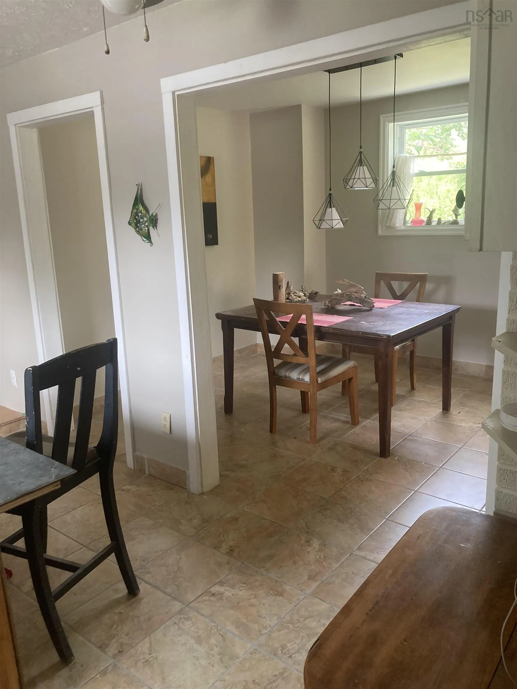 103 School Street, Liverpool, NS B0T 1K0, 5 Bedrooms Bedrooms, ,2 BathroomsBathrooms,Residential,For Sale,School,202519839