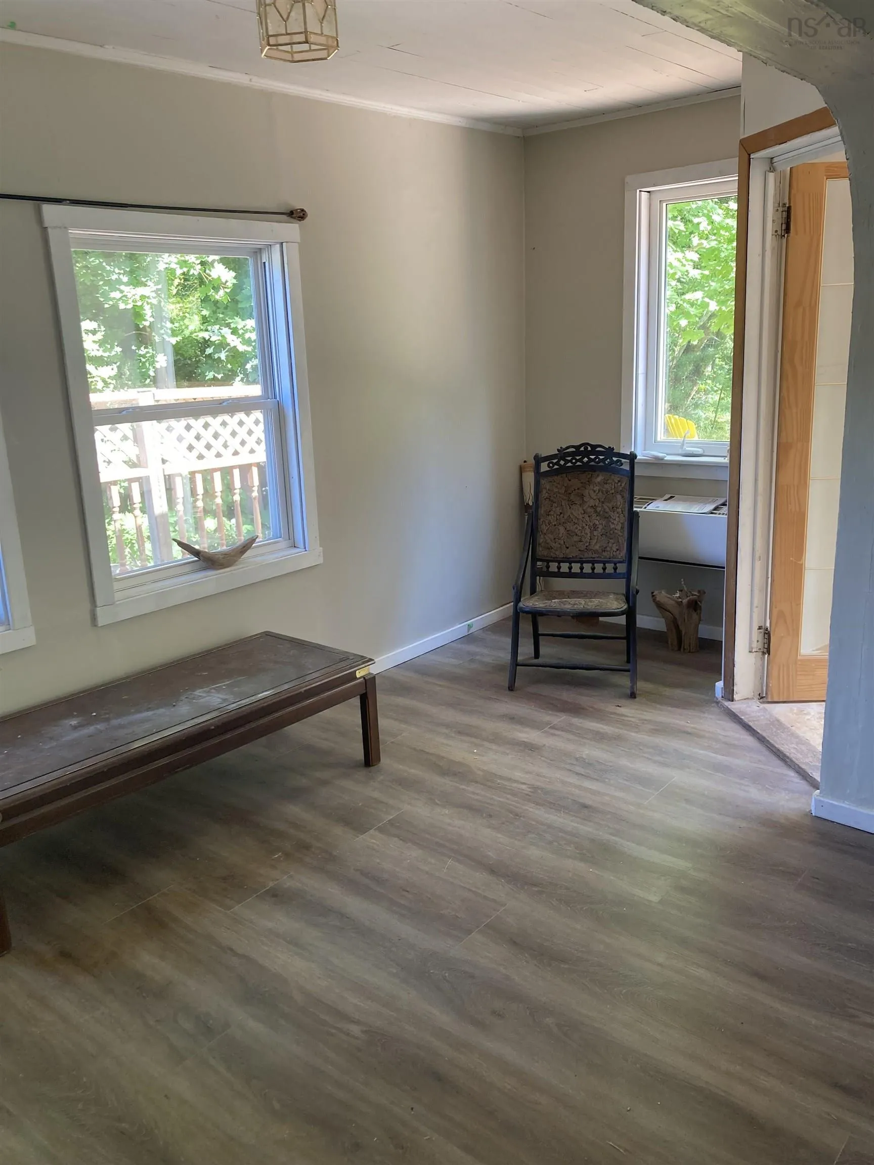 103 School Street, Liverpool, NS B0T 1K0, 5 Bedrooms Bedrooms, ,2 BathroomsBathrooms,Residential,For Sale,School,202519839