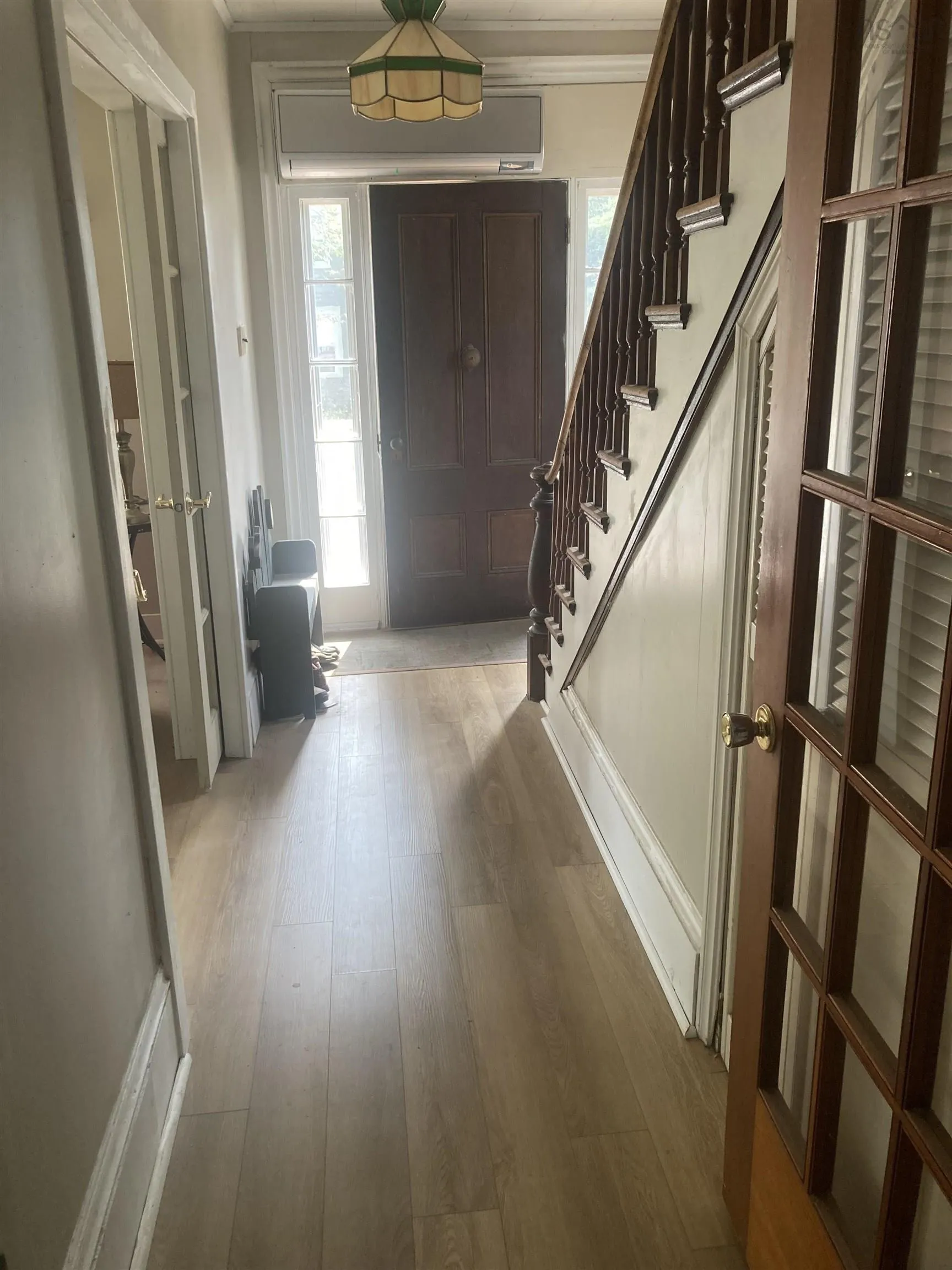 103 School Street, Liverpool, NS B0T 1K0, 5 Bedrooms Bedrooms, ,2 BathroomsBathrooms,Residential,For Sale,School,202519839