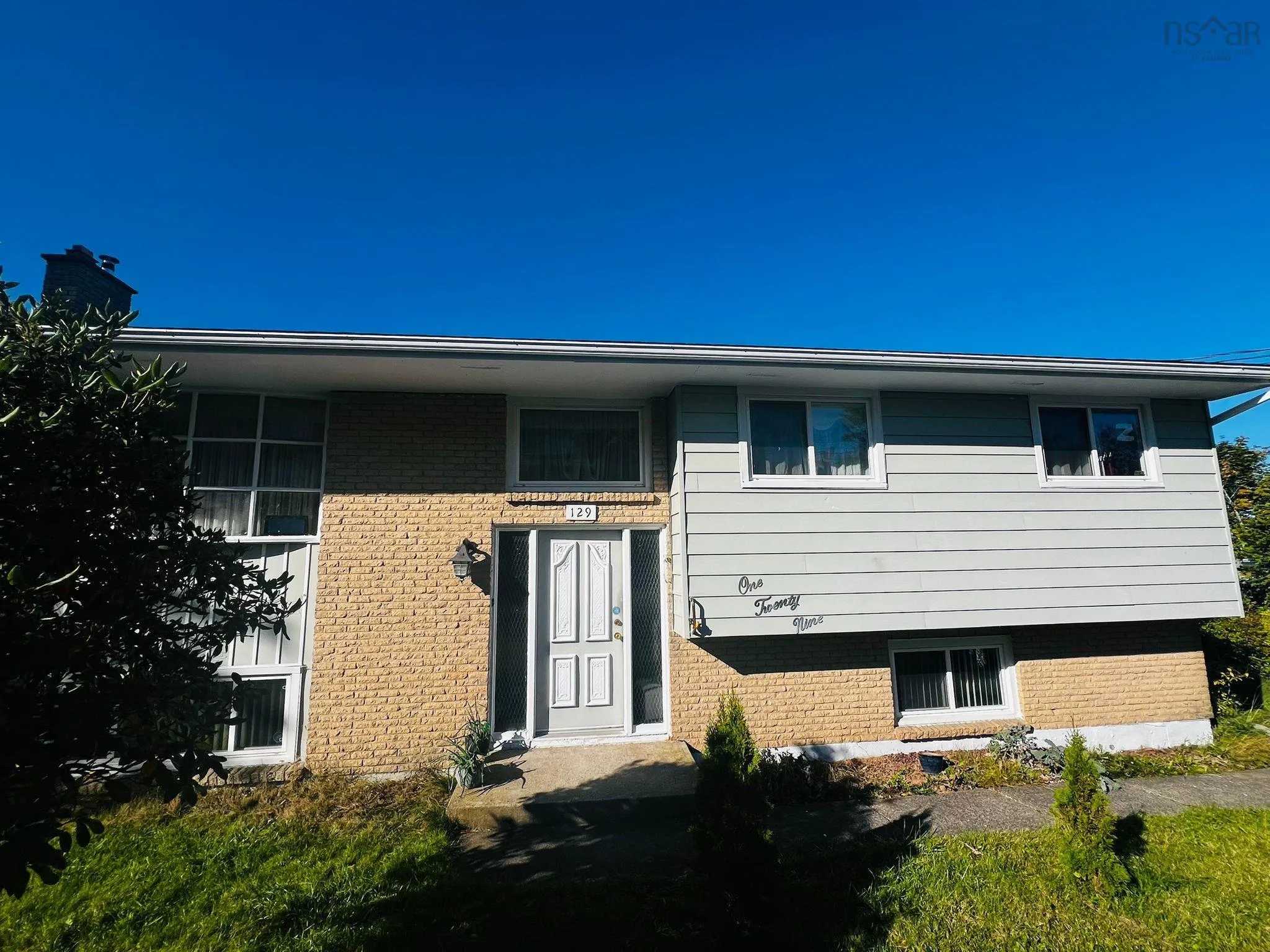 129 Regal Road, Dartmouth, NS B2W 4H7, 4 Bedrooms Bedrooms, ,2 BathroomsBathrooms,Residential,For Sale,Regal,202525038