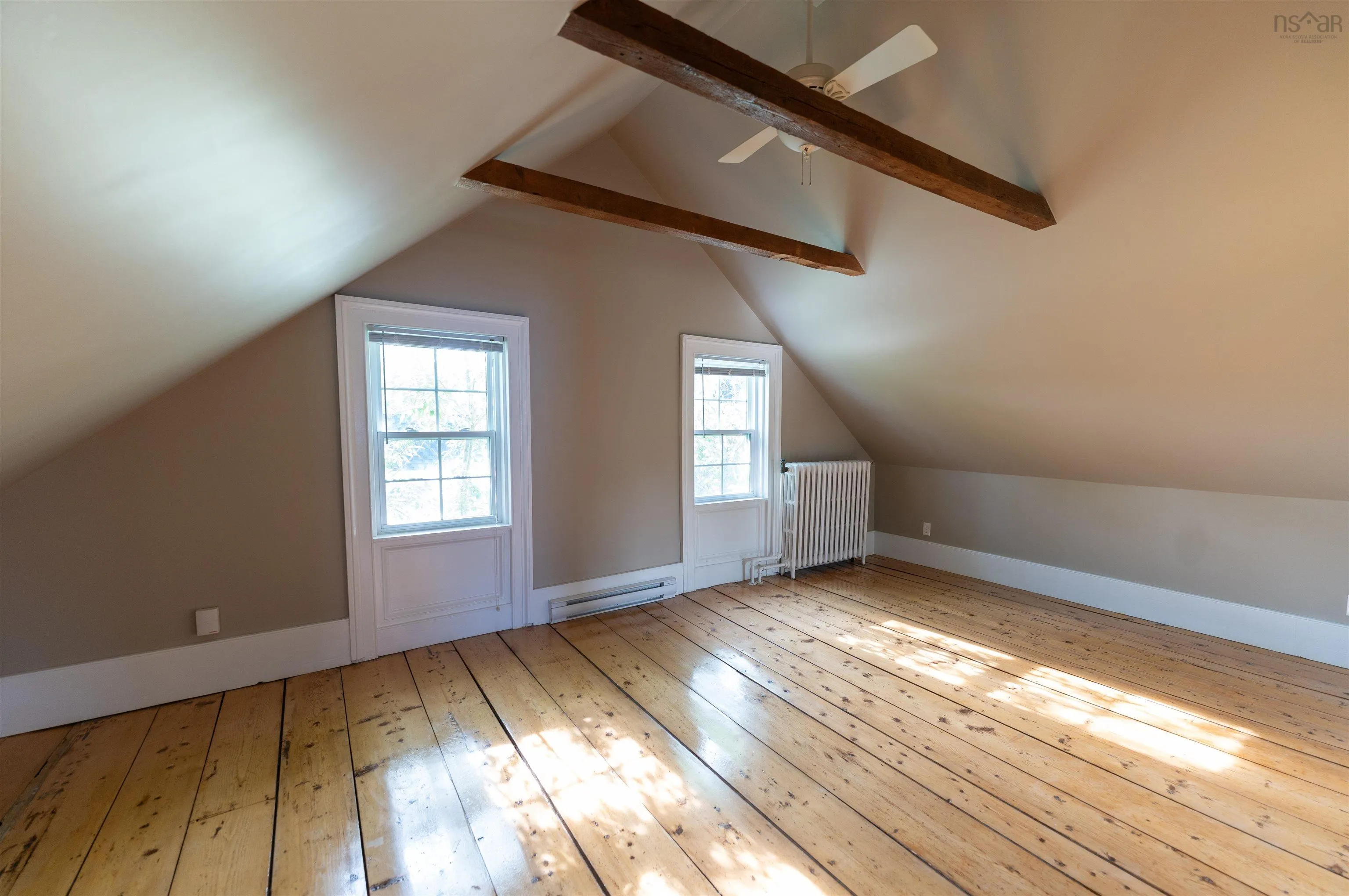 44 Montague Street, Lunenburg, NS B0J 2C0, 3 Bedrooms Bedrooms, ,3 BathroomsBathrooms,Residential,For Sale,Montague,202524793