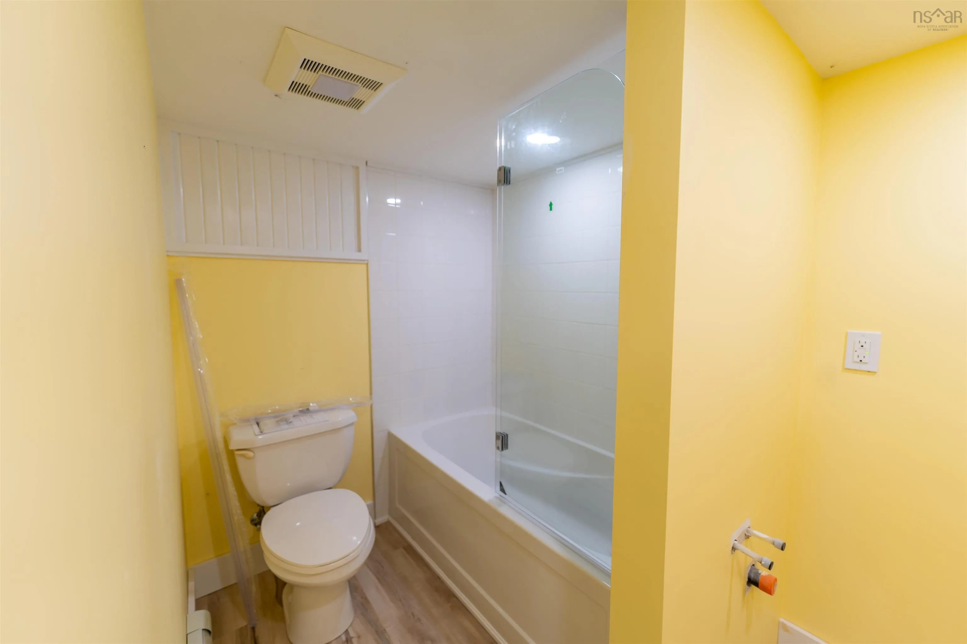 44 Montague Street, Lunenburg, NS B0J 2C0, 3 Bedrooms Bedrooms, ,3 BathroomsBathrooms,Residential,For Sale,Montague,202524793