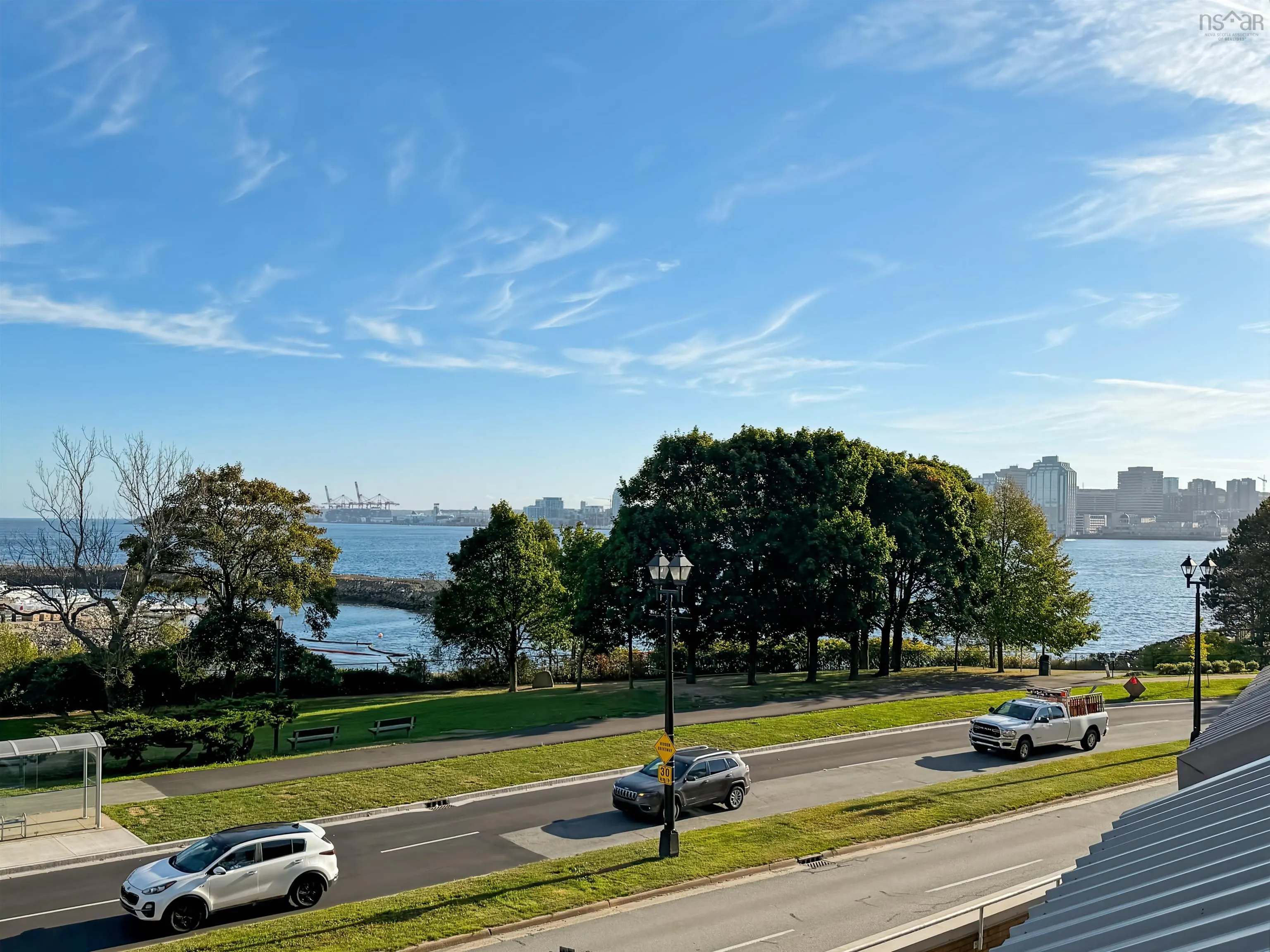 109-1 Prince Street, Dartmouth, NS B2Y 4L3, 2 Bedrooms Bedrooms, ,3 BathroomsBathrooms,Residential,For Sale,Prince,202525449