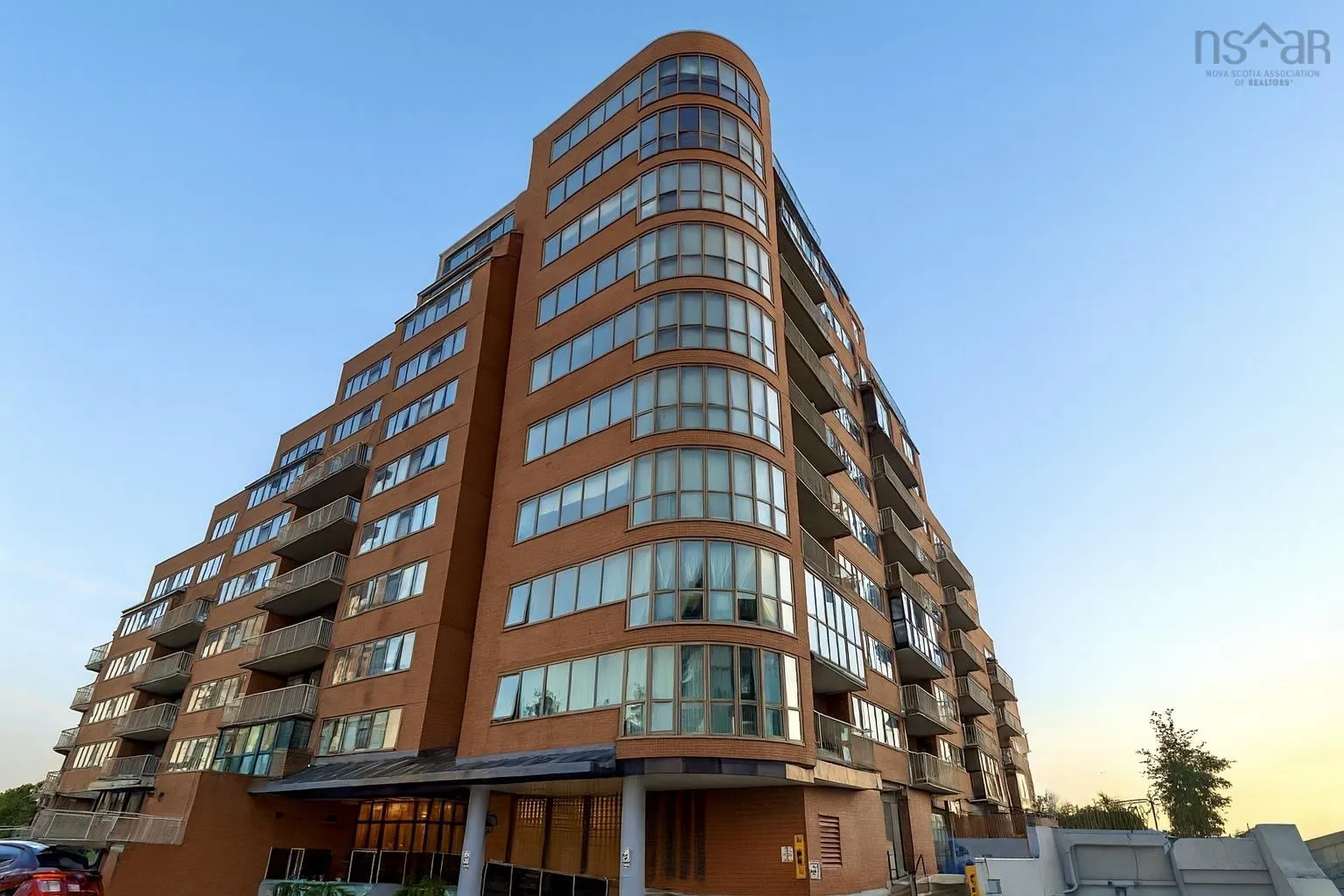 109-1 Prince Street, Dartmouth, NS B2Y 4L3, 2 Bedrooms Bedrooms, ,3 BathroomsBathrooms,Residential,For Sale,Prince,202525449