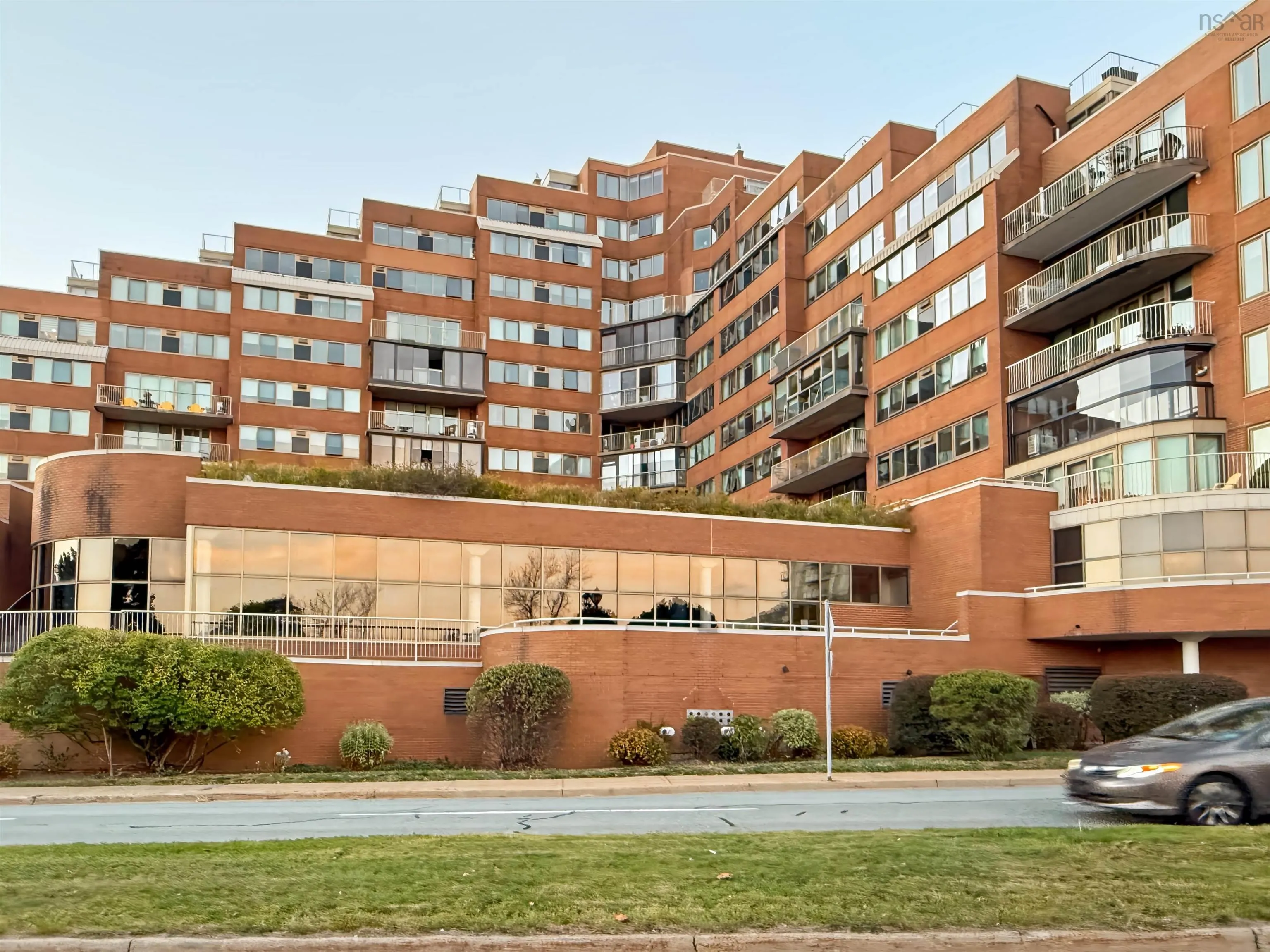 109-1 Prince Street, Dartmouth, NS B2Y 4L3, 2 Bedrooms Bedrooms, ,3 BathroomsBathrooms,Residential,For Sale,Prince,202525449