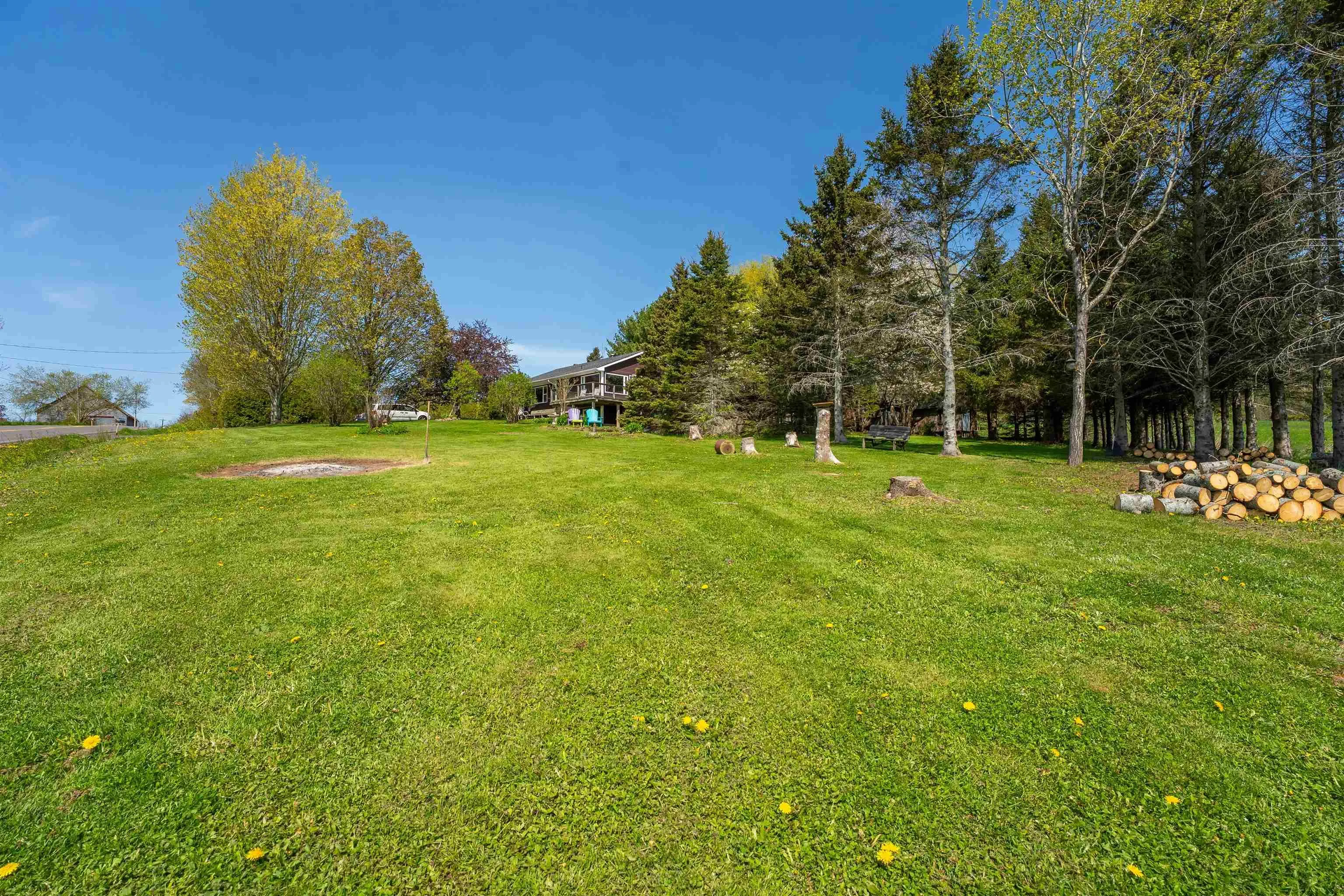 2285 Highway 221, Dempseys Corner, NS B0P 1C0, 3 Bedrooms Bedrooms, ,2 BathroomsBathrooms,Residential,For Sale,Highway 221,202426723