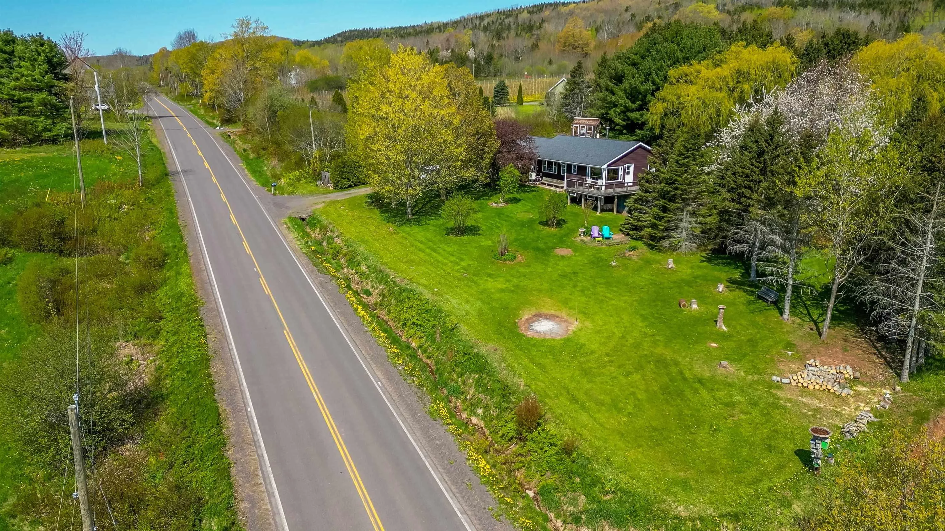 2285 Highway 221, Dempseys Corner, NS B0P 1C0, 3 Bedrooms Bedrooms, ,2 BathroomsBathrooms,Residential,For Sale,Highway 221,202426723