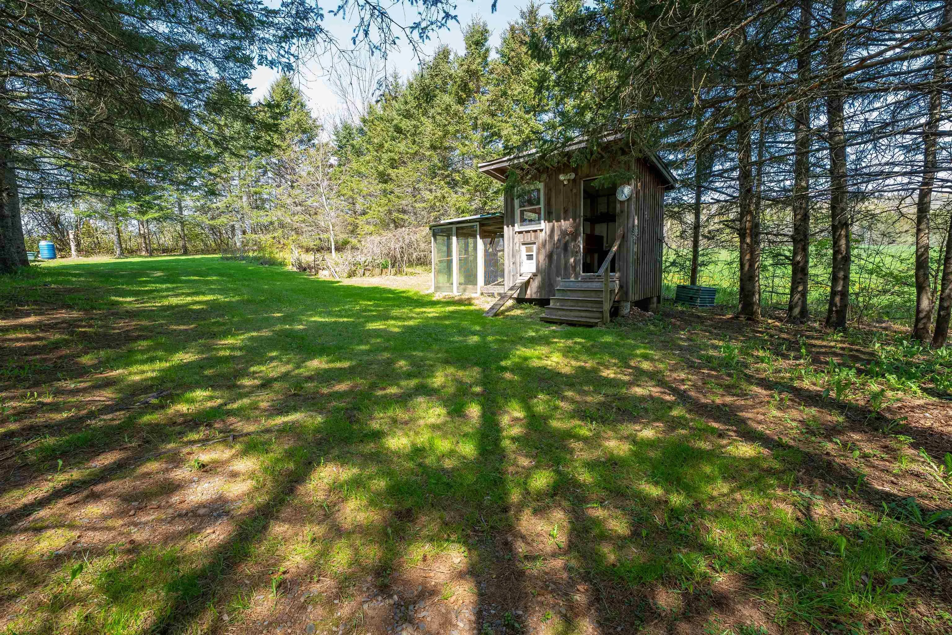 2285 Highway 221, Dempseys Corner, NS B0P 1C0, 3 Bedrooms Bedrooms, ,2 BathroomsBathrooms,Residential,For Sale,Highway 221,202426723