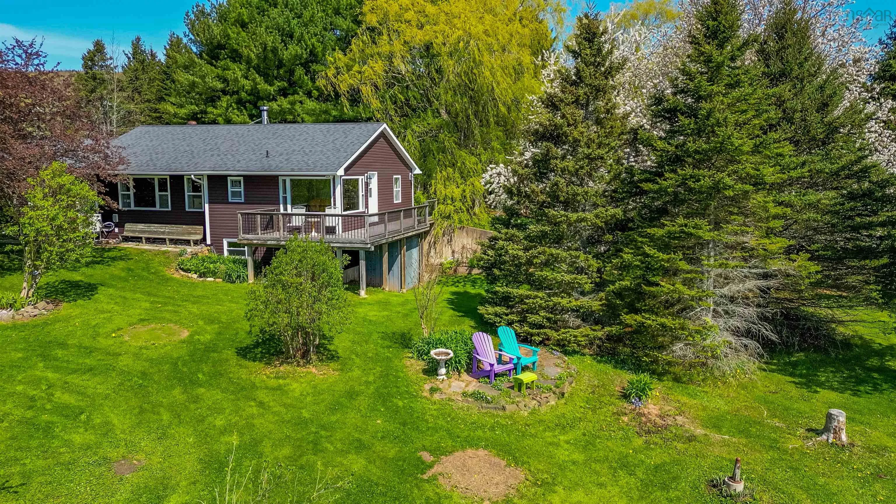 2285 Highway 221, Dempseys Corner, NS B0P 1C0, 3 Bedrooms Bedrooms, ,2 BathroomsBathrooms,Residential,For Sale,Highway 221,202426723