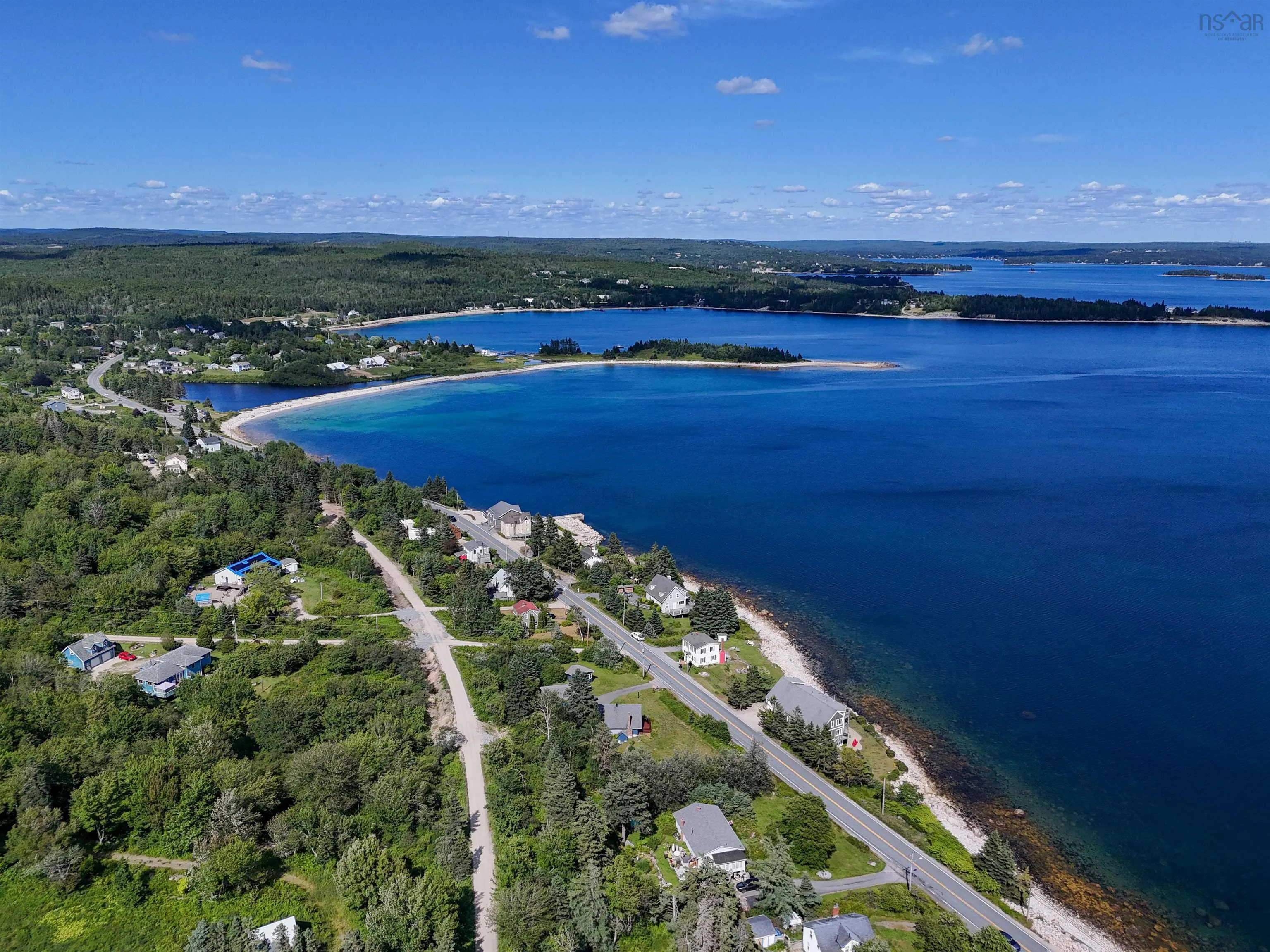 9009 St Margarets Bay Road, Queensland, NS B0J 1T0, 2 Bedrooms Bedrooms, ,1 BathroomBathrooms,Residential,For Sale,St Margarets Bay,202518769