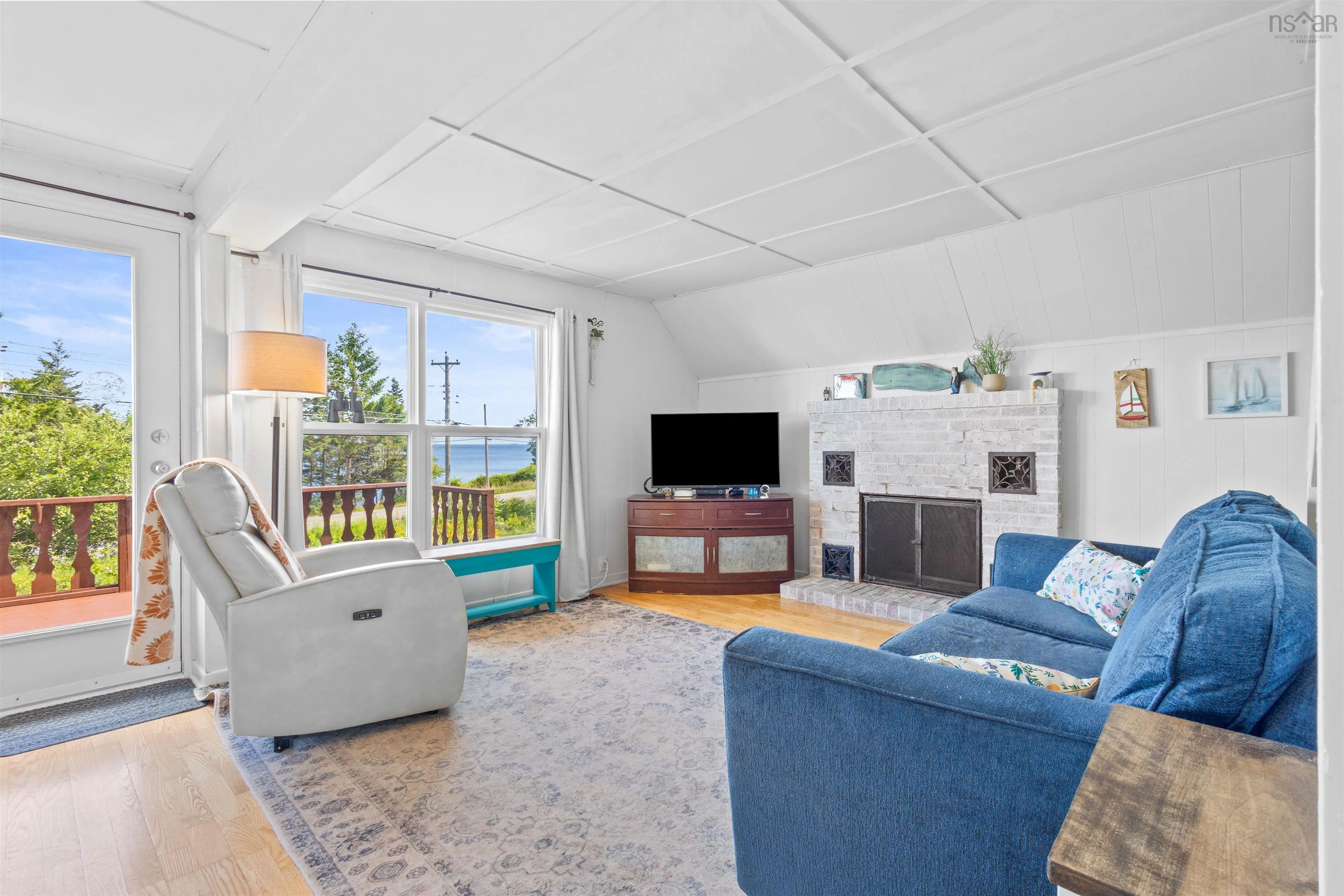9009 St Margarets Bay Road, Queensland, NS B0J 1T0, 2 Bedrooms Bedrooms, ,1 BathroomBathrooms,Residential,For Sale,St Margarets Bay,202518769